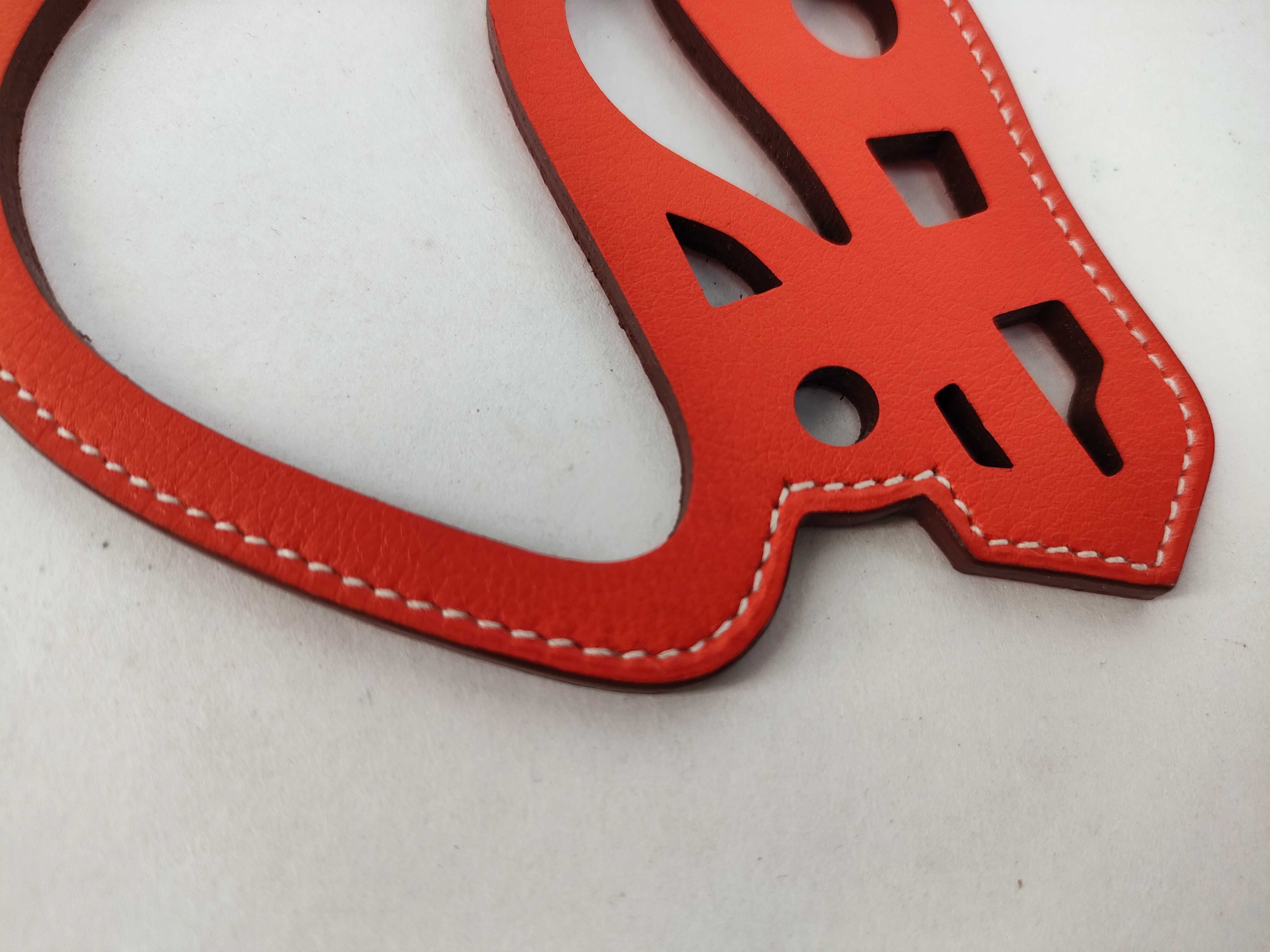 Paddock Cheval Leather Charm — view 7