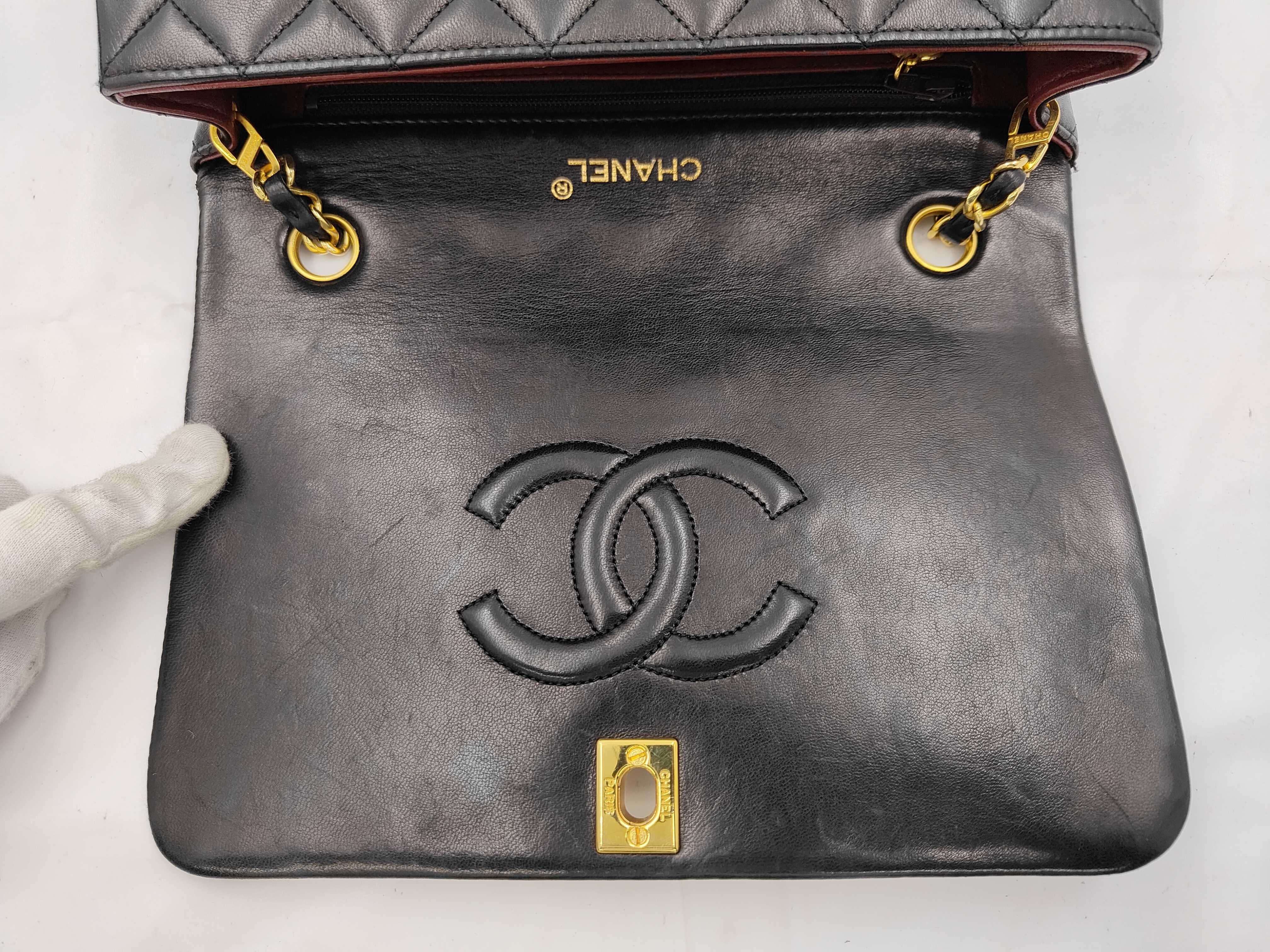 Matelassé Shoulder Bag — view 5
