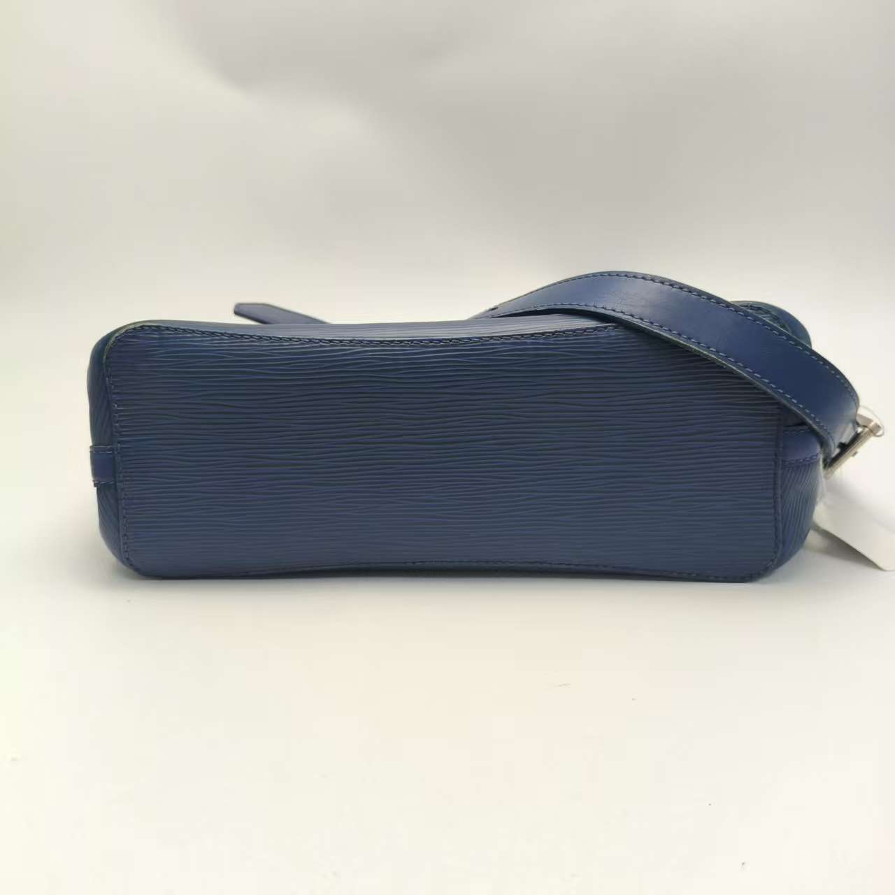 【*Shipped from: China*】LOUIS VUITTON Leather Shoulder Bag — view 5