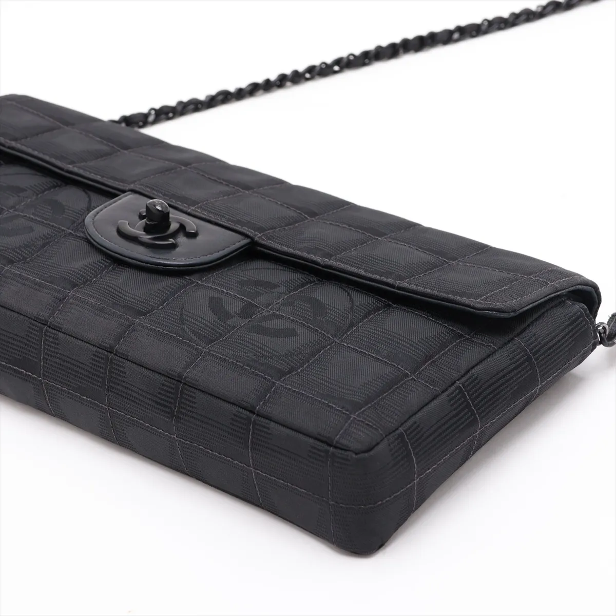 New Travel Line Nylon Chain Shoulder Bag, Chocolate Bar, Black with Black Hardware, 6440534, Series 6 — view 3