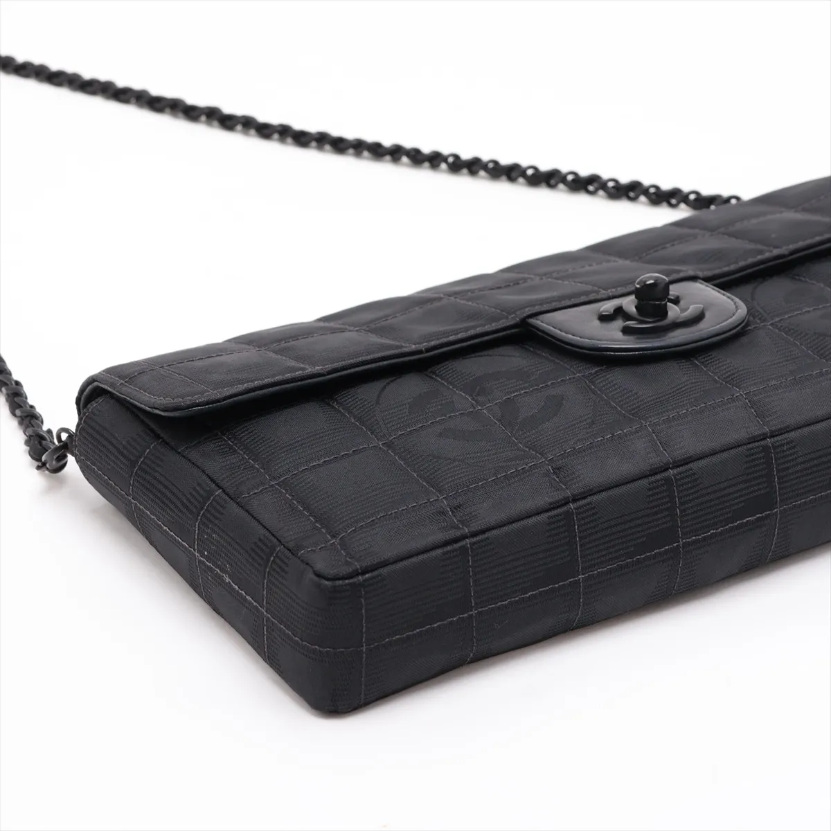 New Travel Line Nylon Chain Shoulder Bag, Chocolate Bar, Black with Black Hardware, 6440534, Series 6 — view 4