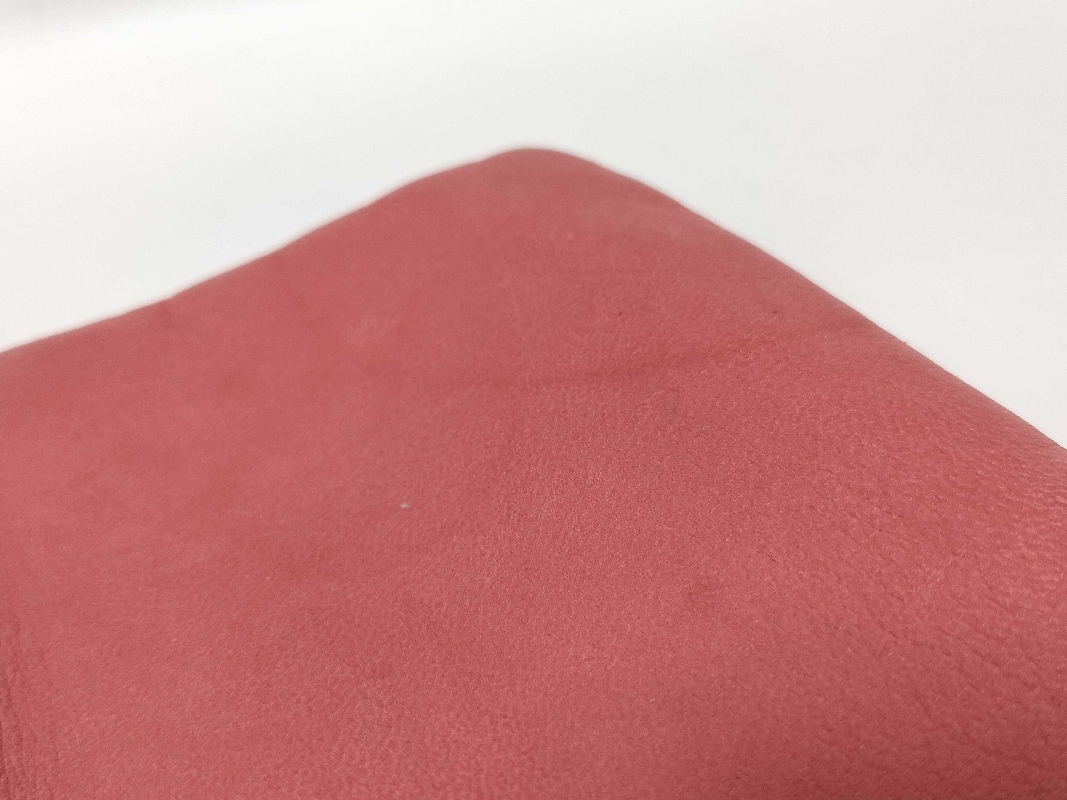 Pouch / Leather and other accessories — view 12
