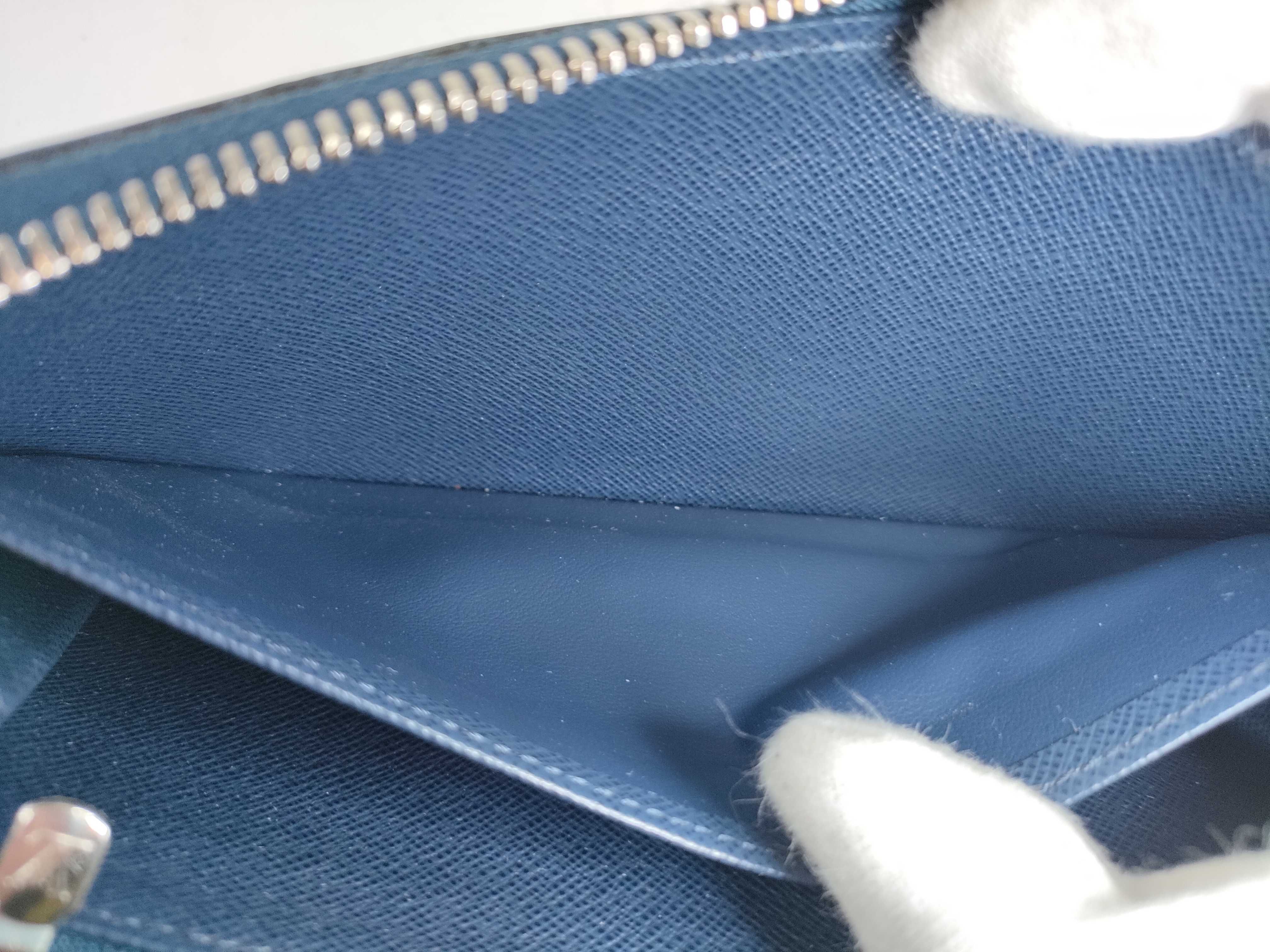 Epi Zippy Wallet Indigo Blue M61873 Wallet — view 11