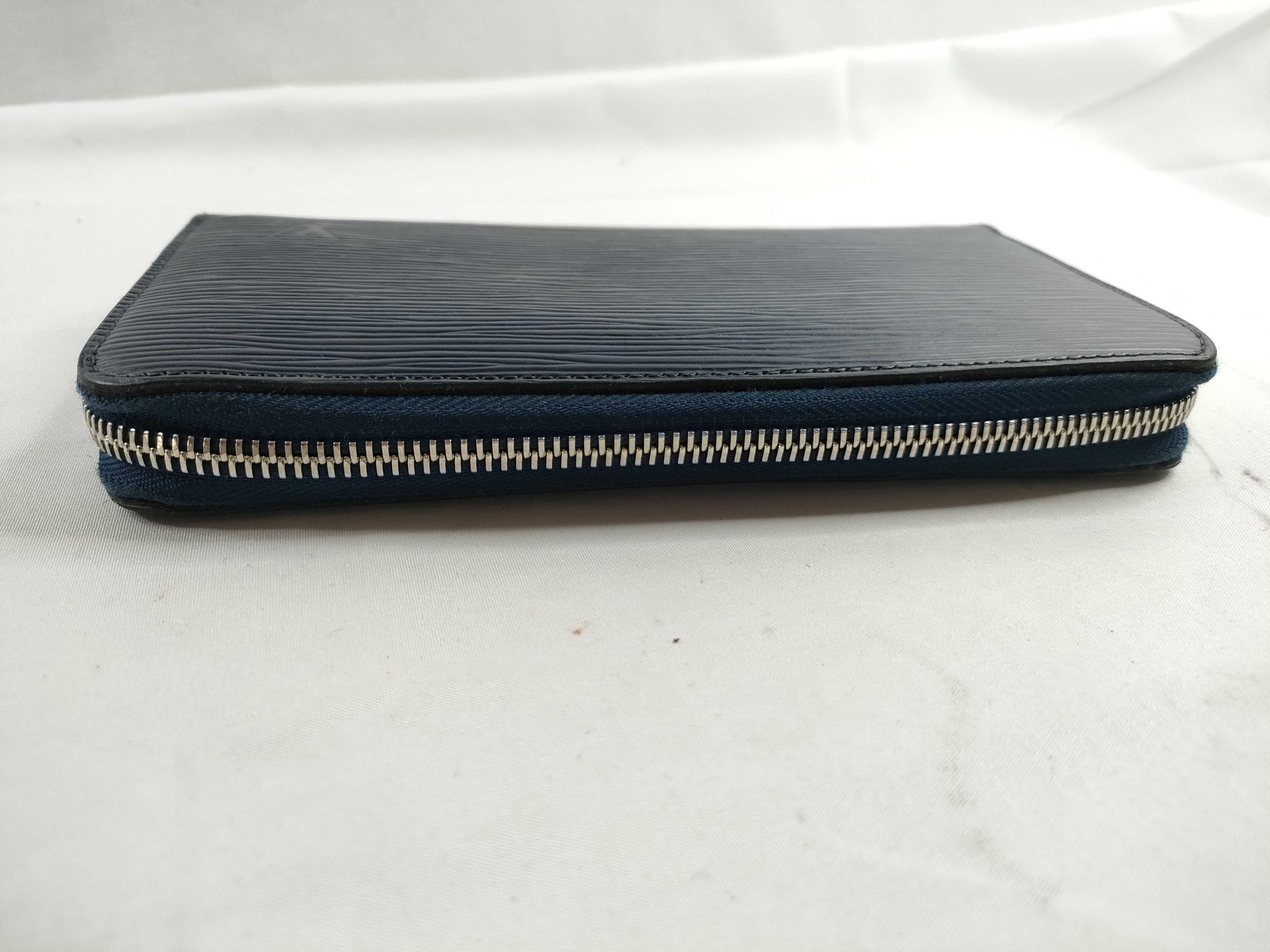 Epi Zippy Wallet Indigo Blue M61873 Wallet — view 6