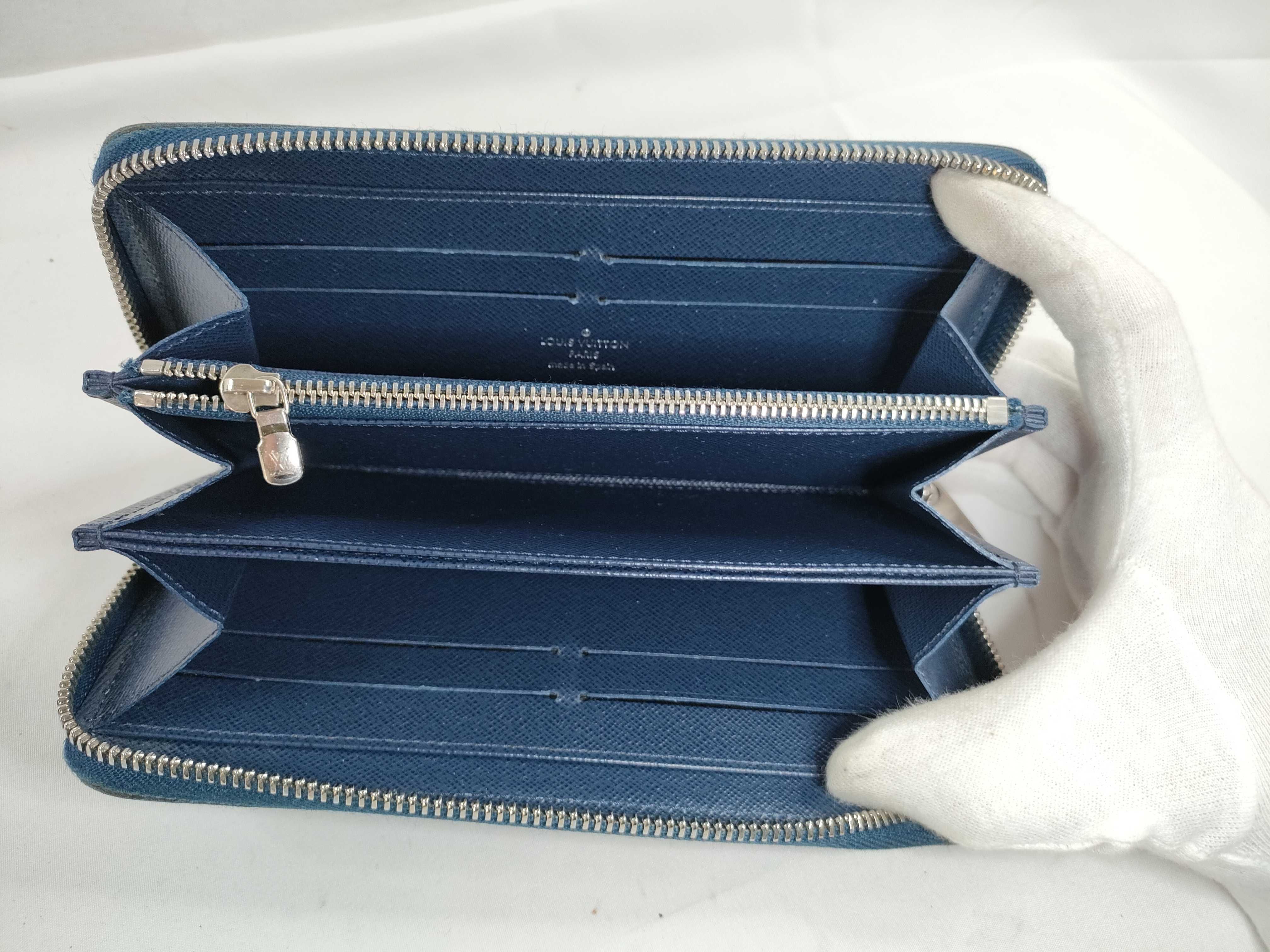 Epi Zippy Wallet Indigo Blue M61873 Wallet — view 8