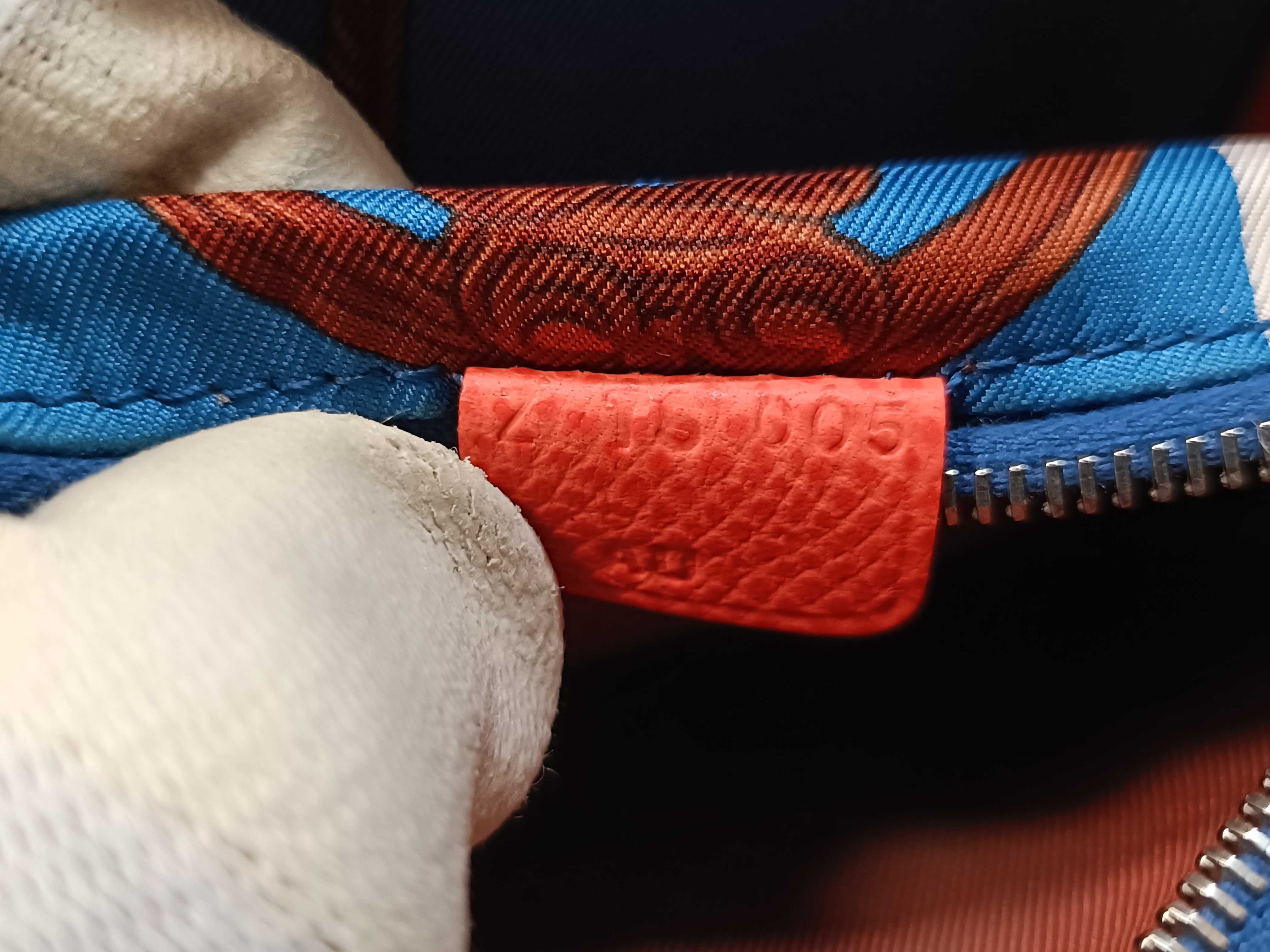 Azap Silk In Compact Wallet — view 15