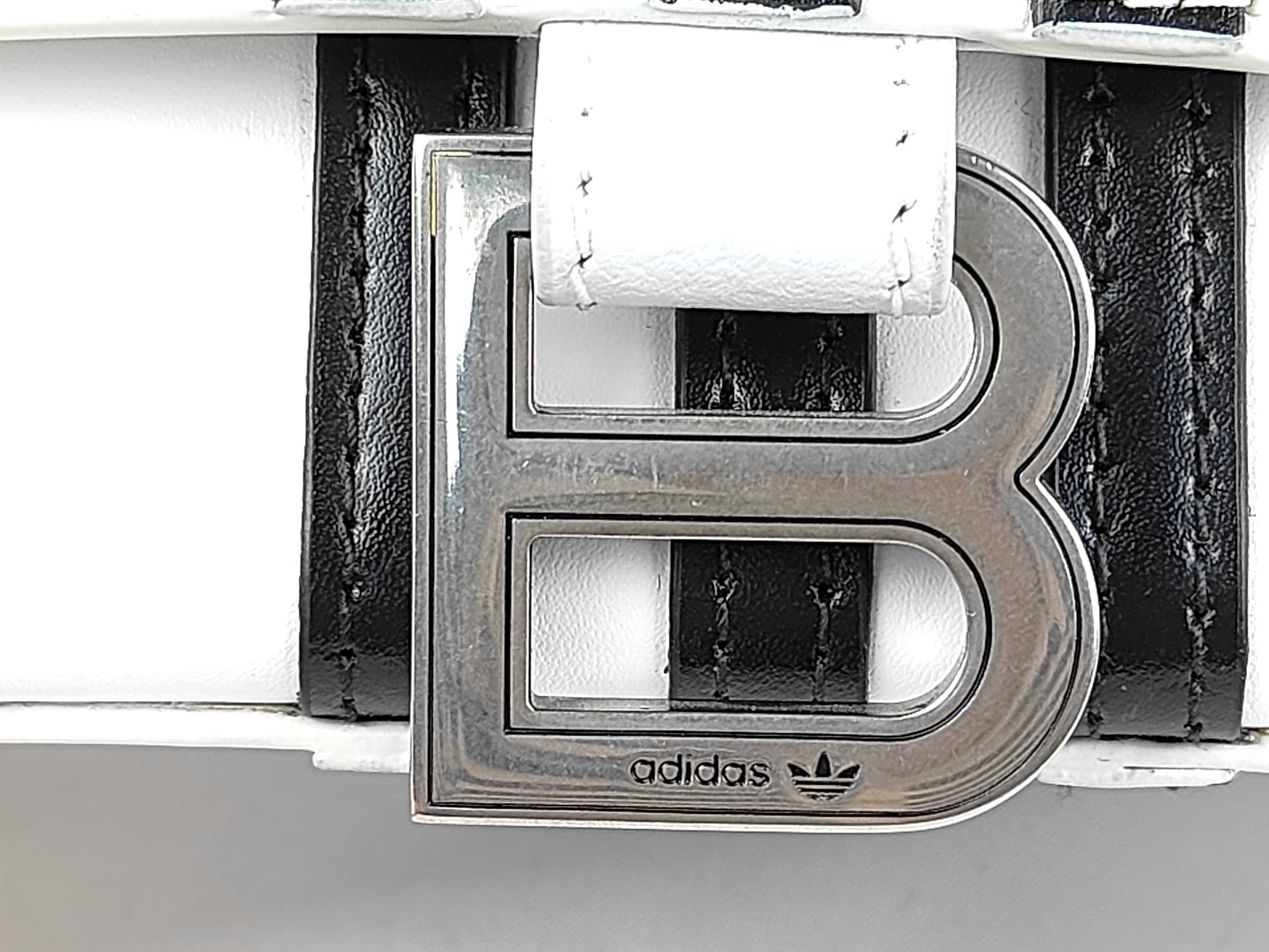 x Adidas Collaboration 2-Way White Handbag — view 11