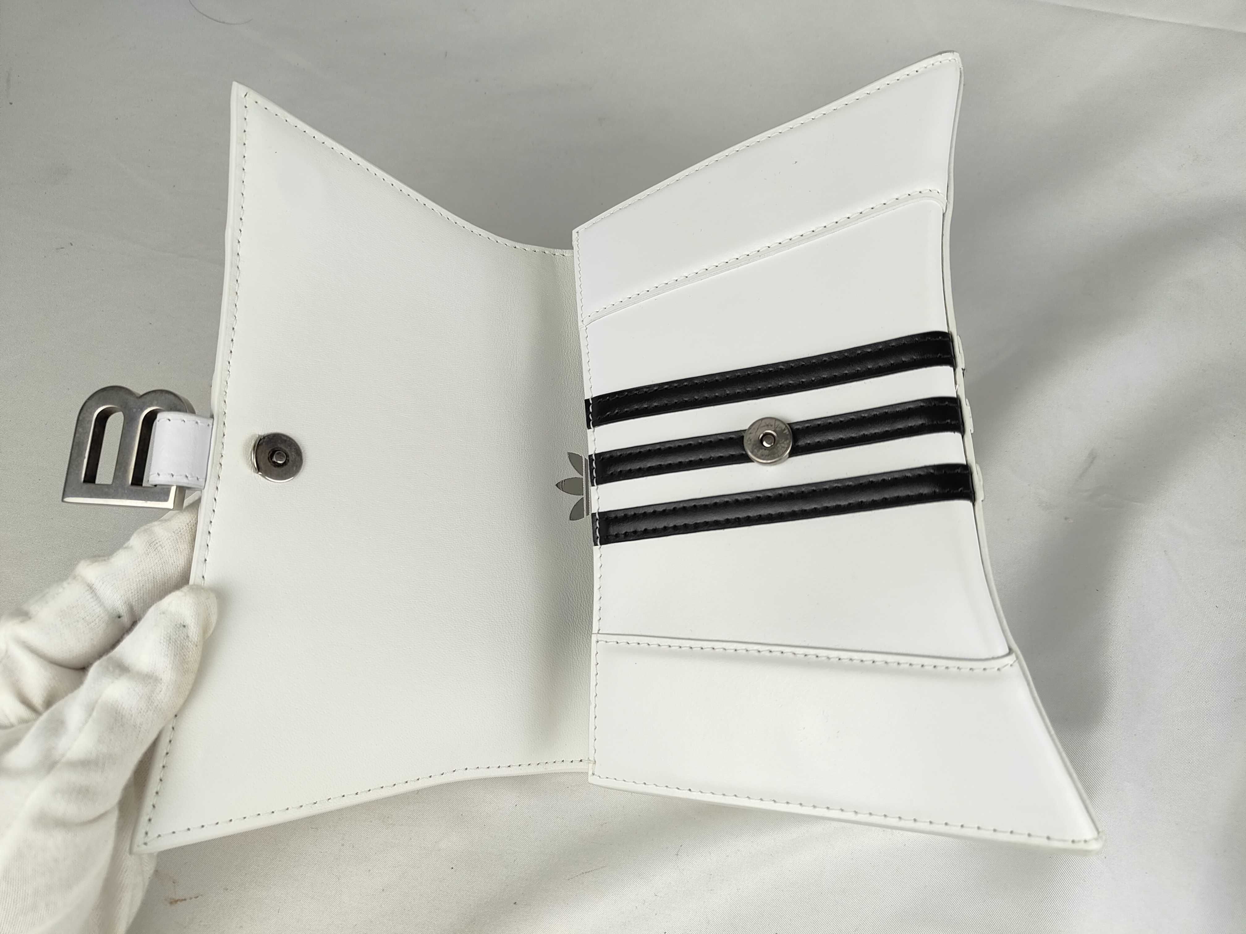 x Adidas Collaboration 2-Way White Handbag — view 10