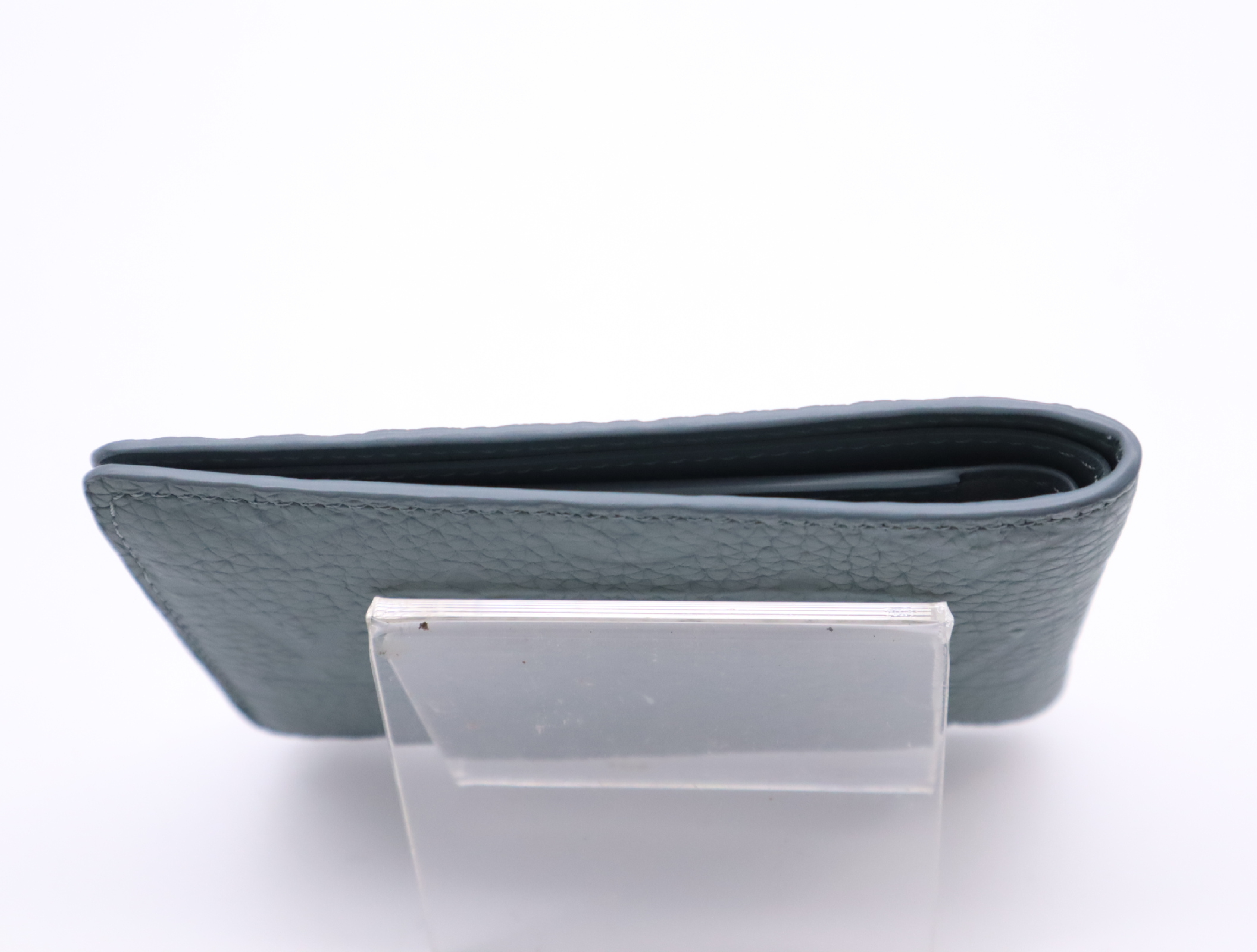 M14252 Taurillon Portefeuille Multiple Reversestone Compact Wallet Vert (with dust bag) — view 4