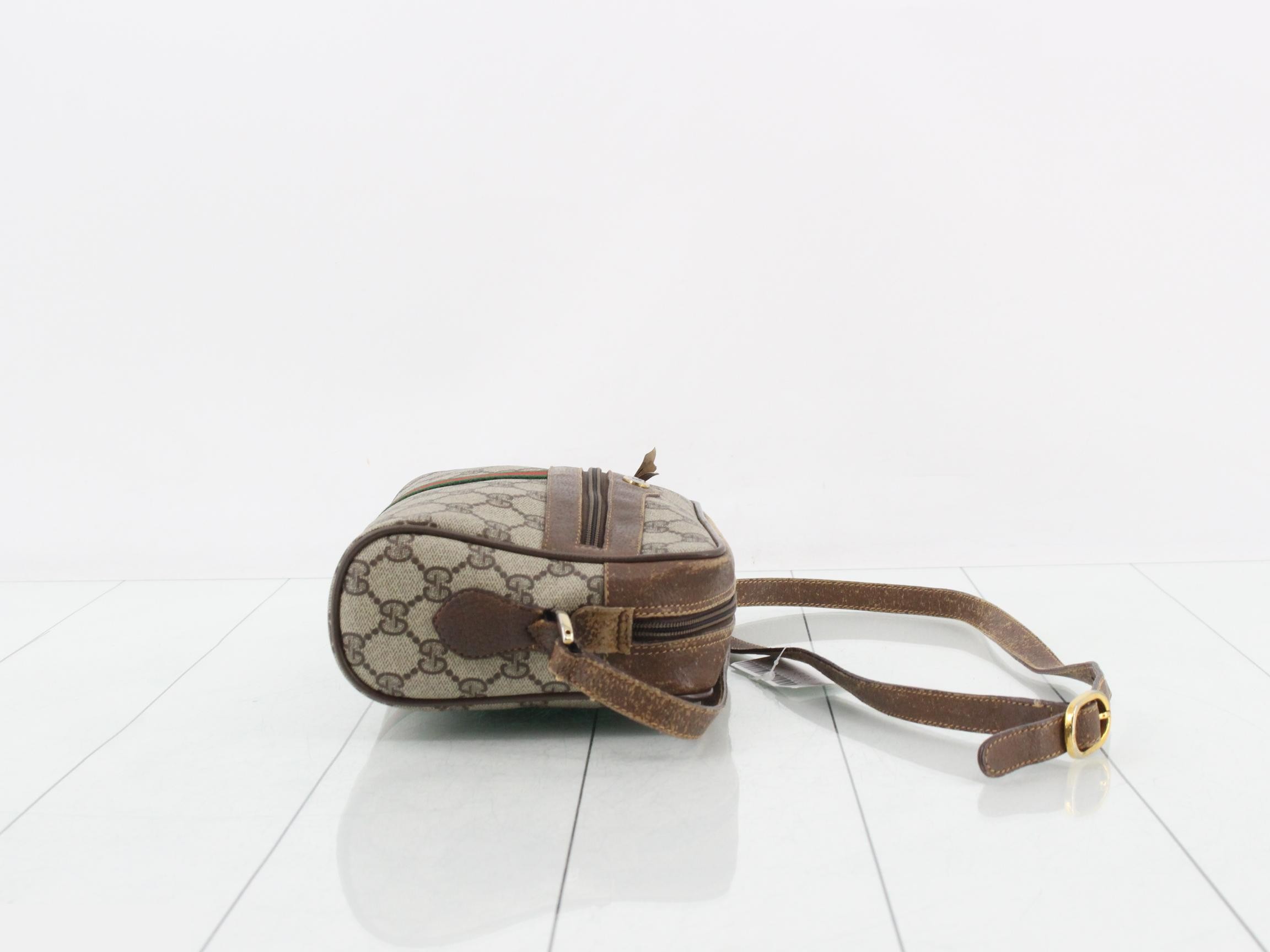 GG Supreme Sherry Line Shoulder Bag — view 3