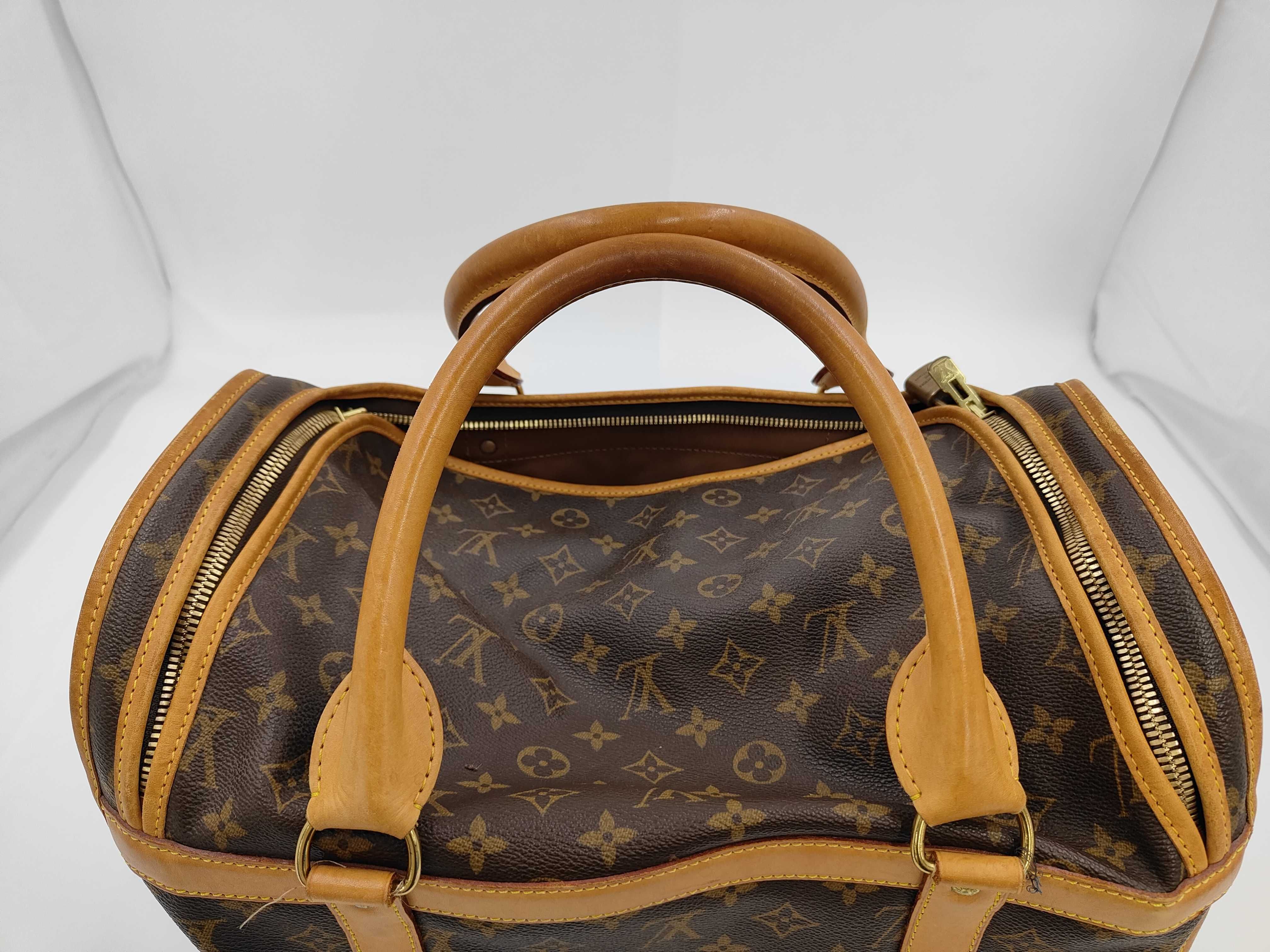 Monogram M42024 Sac Champ 40 Dog Bag with Handle Engraving (Handbag) — view 3