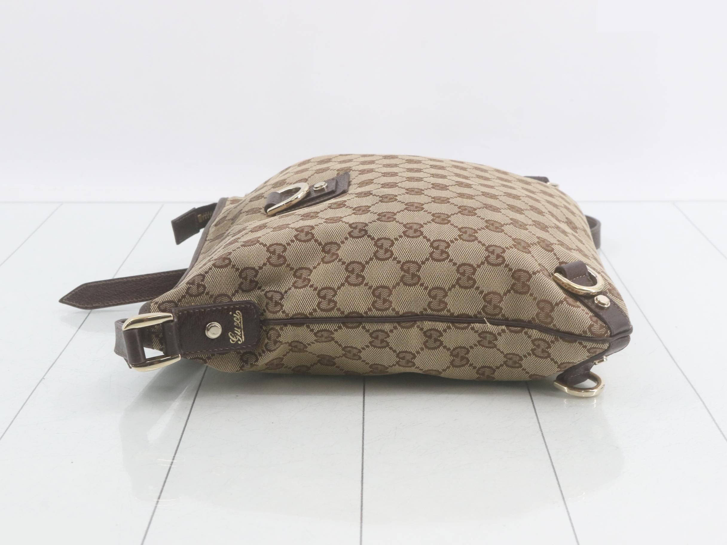 GG Canvas Shoulder Bag — view 4