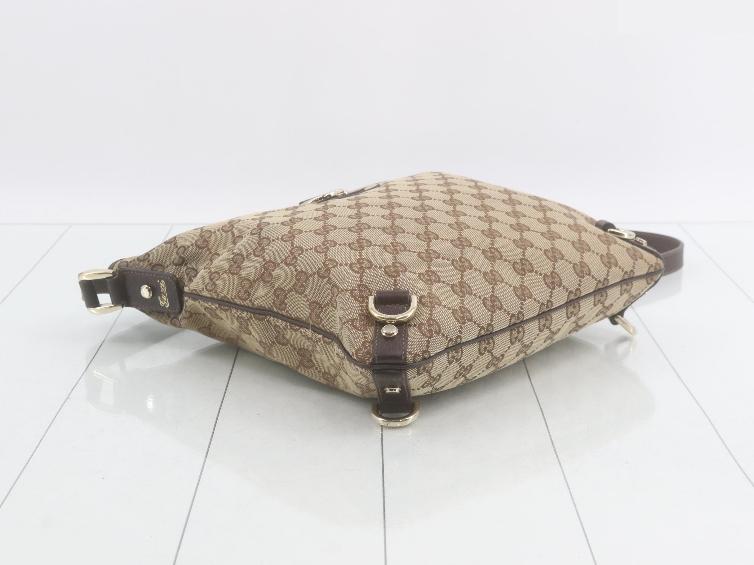 GG Canvas Shoulder Bag — view 5