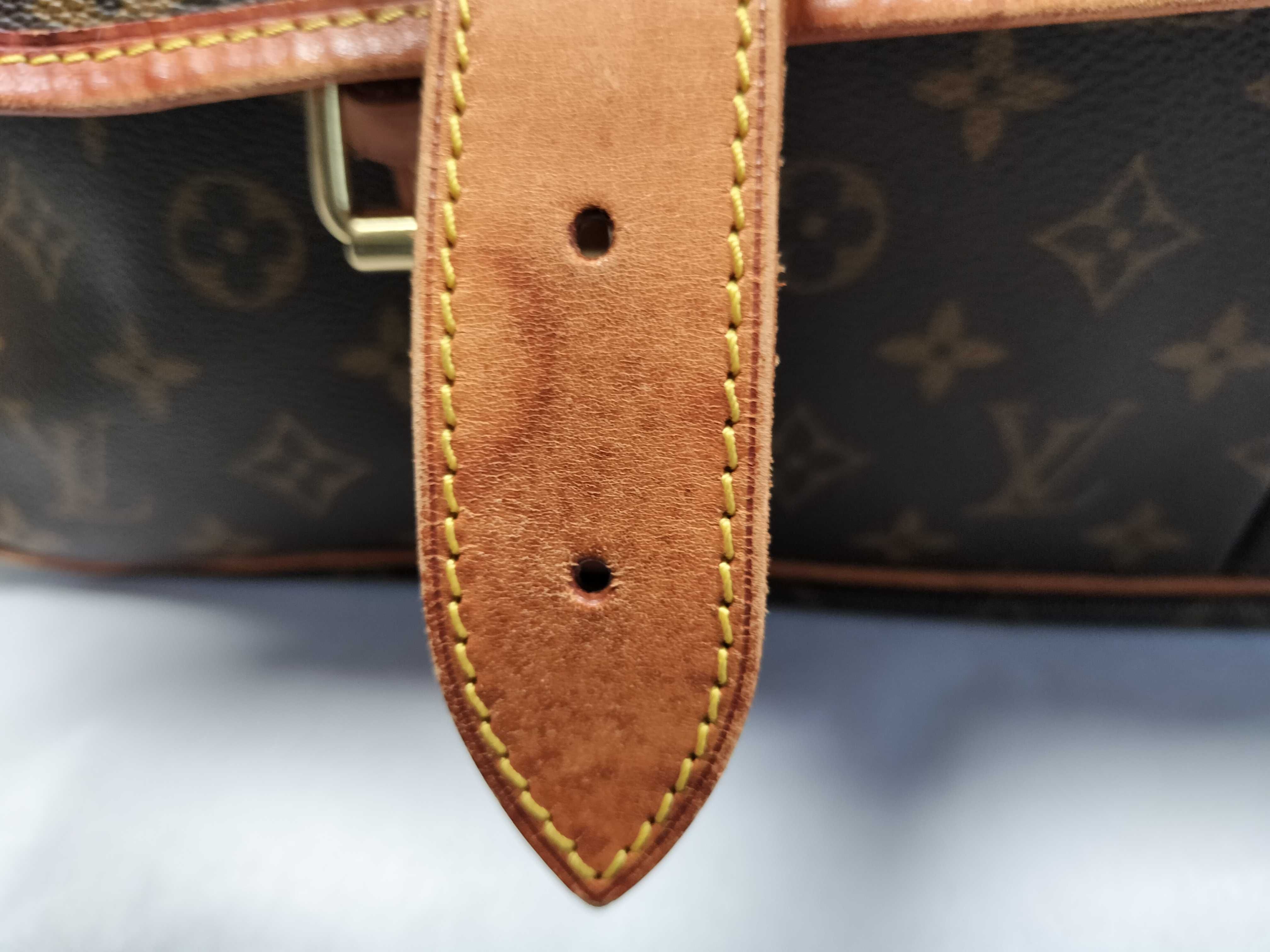 Monogram Sac Chasse M41140 Boston Bag — view 14