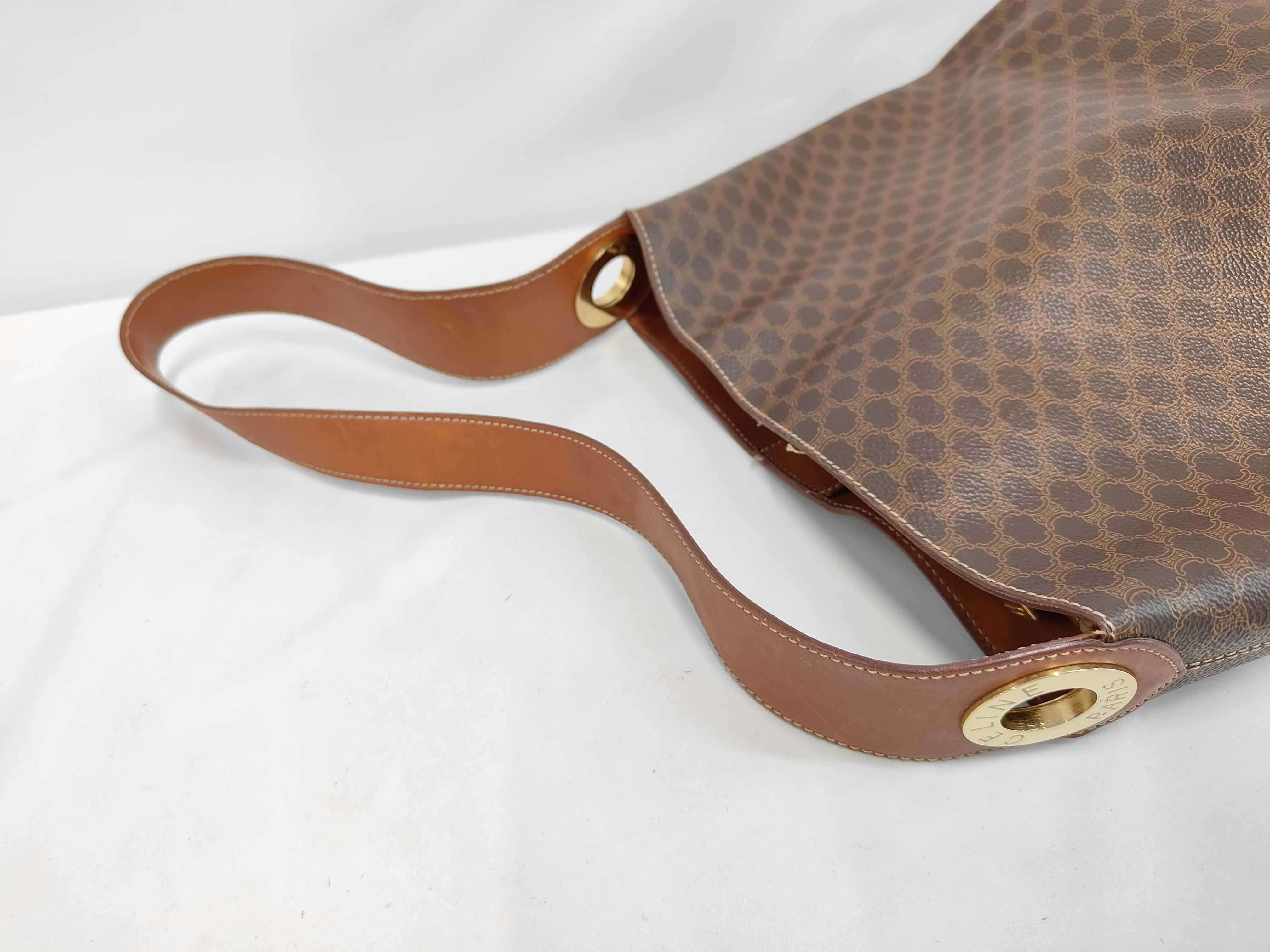 Circle Logo Leather Shoulder Bag — view 5
