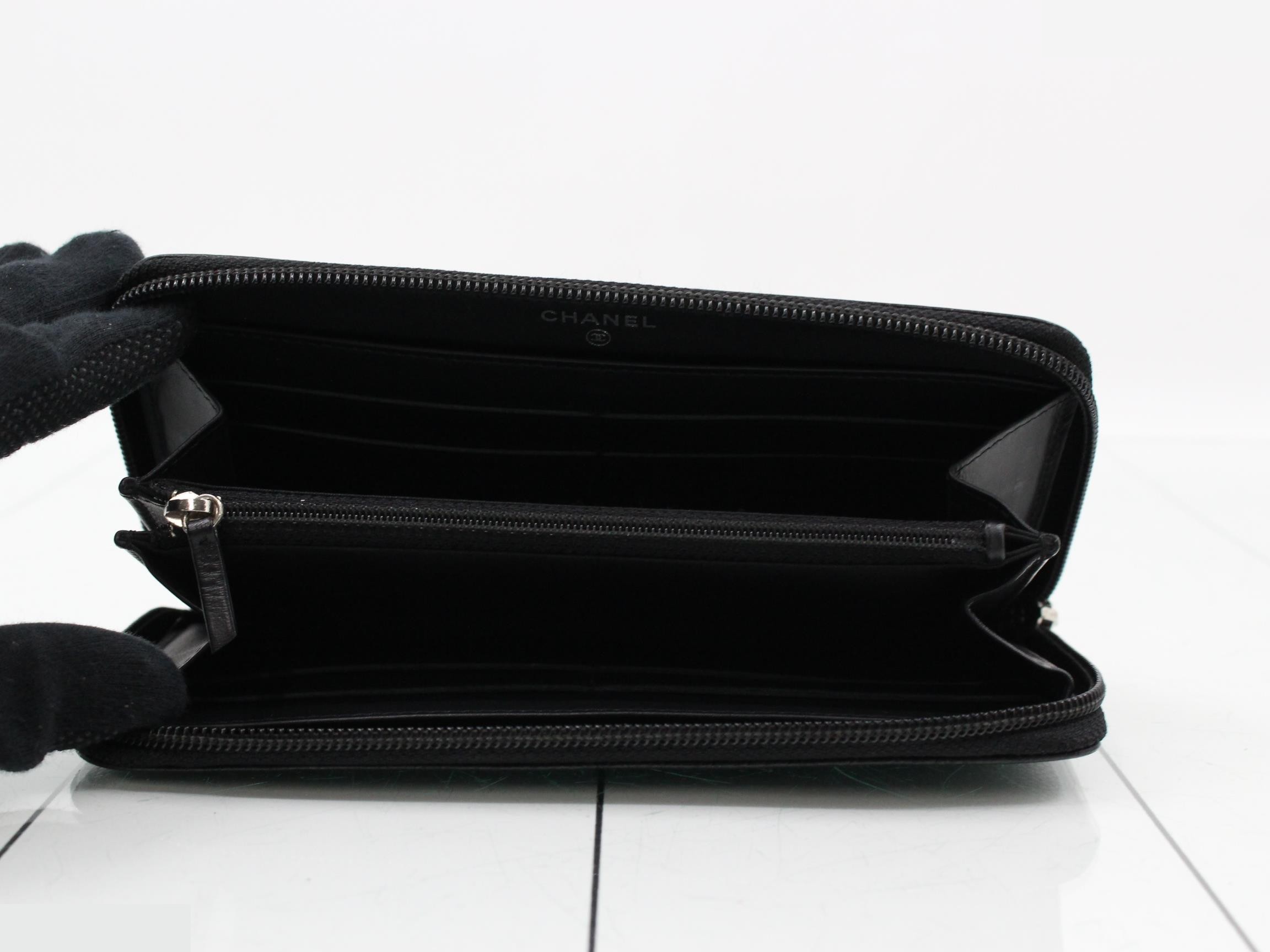 Coco Mark Zippy Wallet, Caviar Leather, Black, Silver Hardware, Serial Number , W19 — view 4