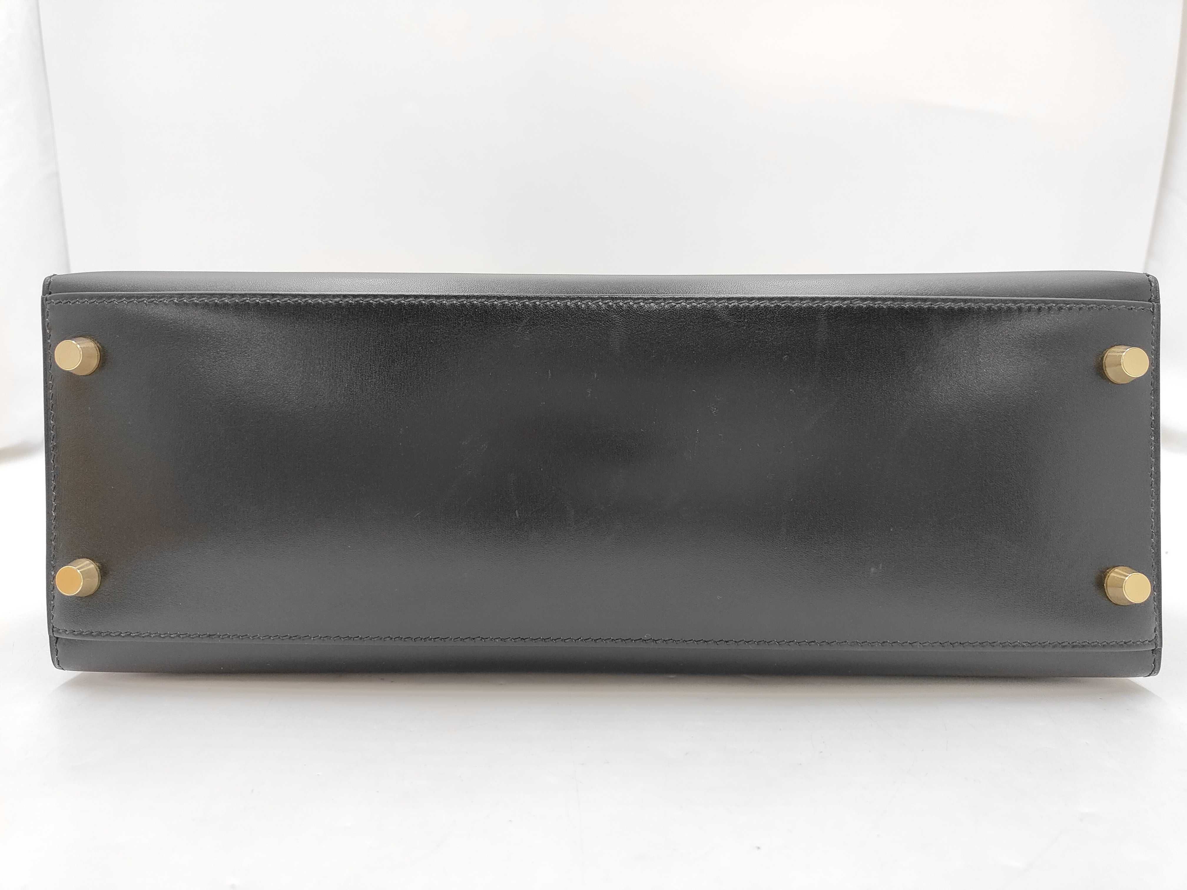 Kelly 32 B stamp Gold hardware handbag — view 8