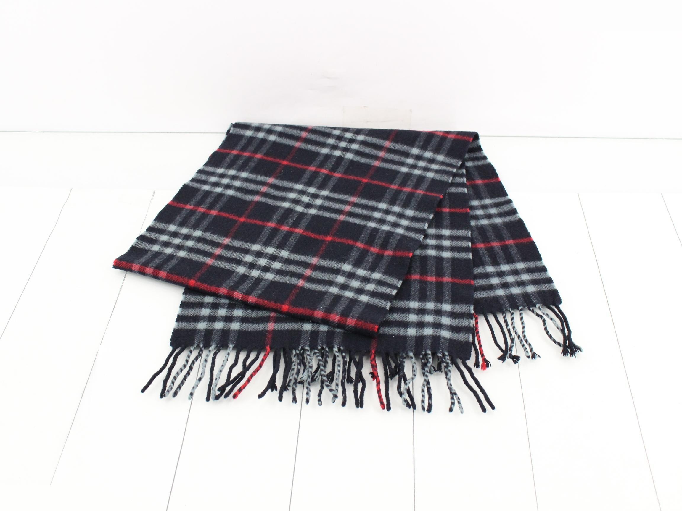 Nova Check Scarf, Navy — view 3