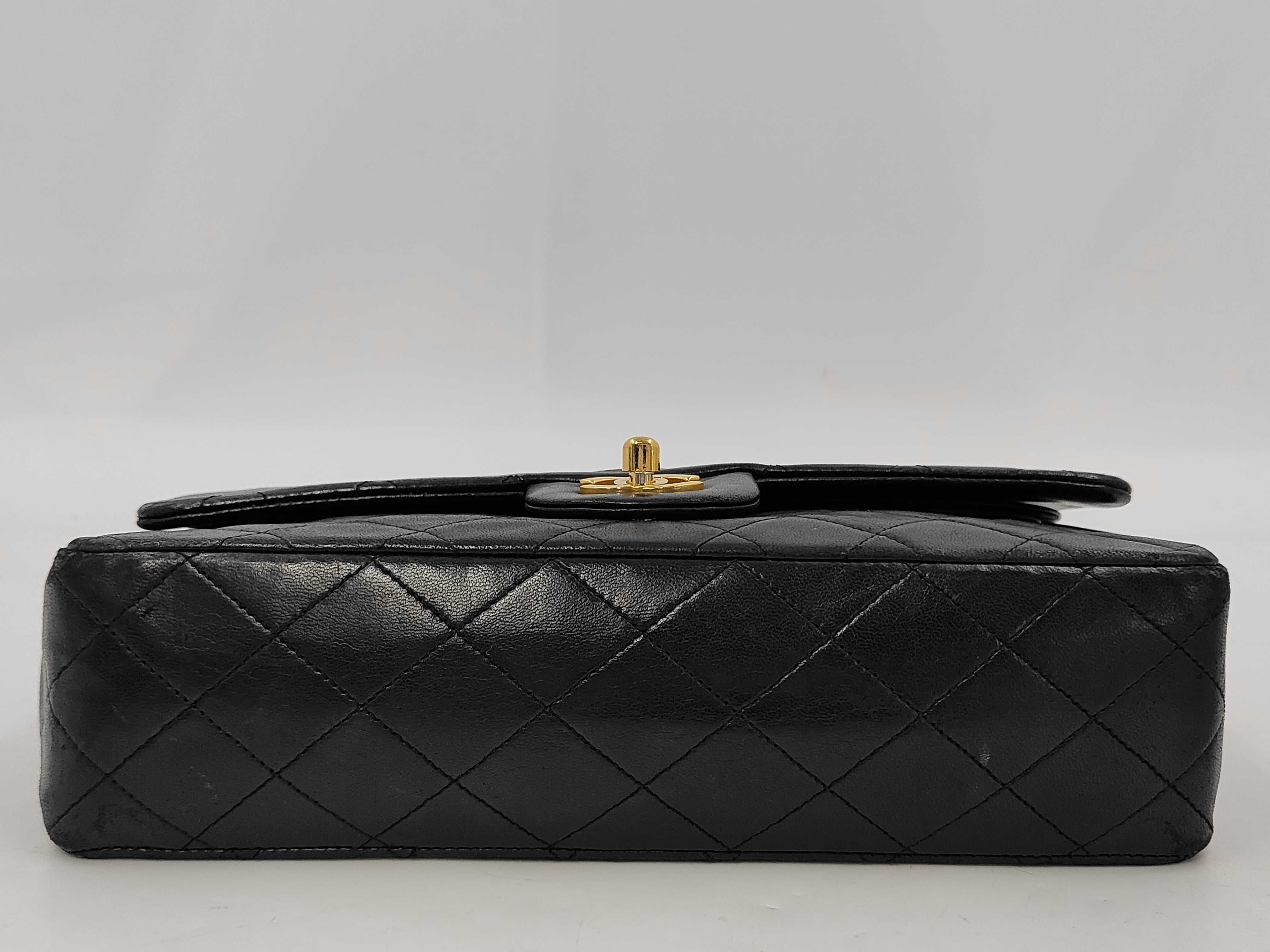 Matelassé 25 Double Flap Double Chain Lambskin Shoulder Bag — view 4
