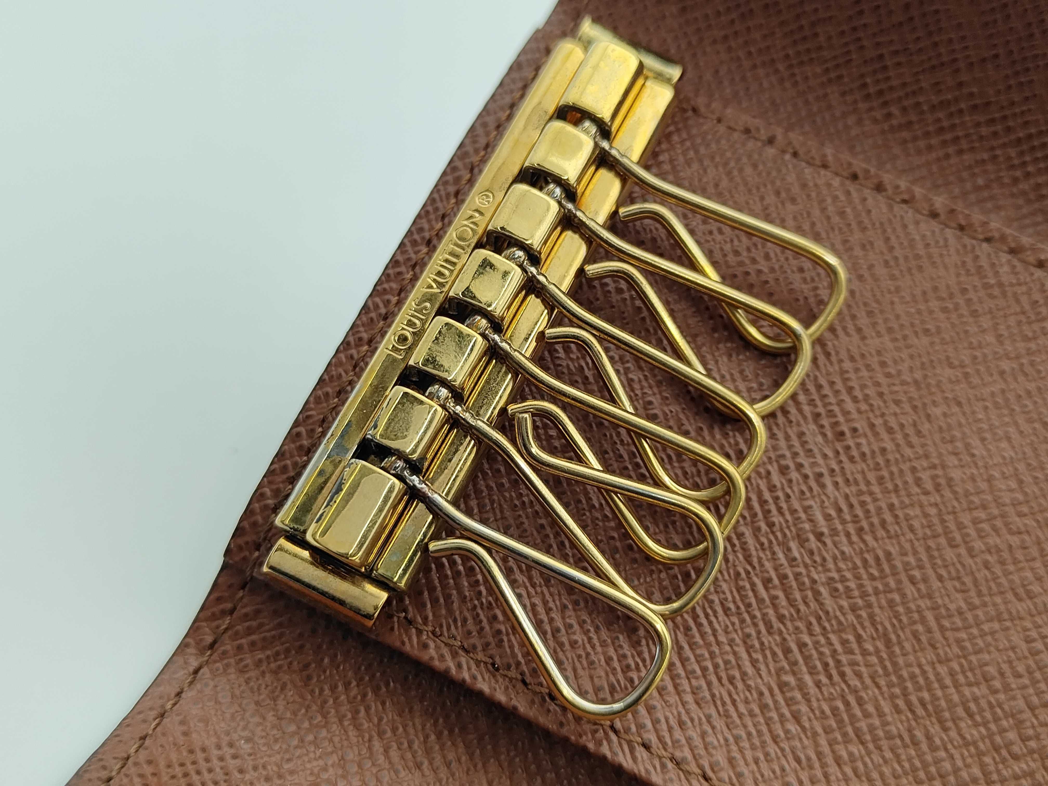 LV M62630 Monogram Multicles 6 RFID Pouch — view 7