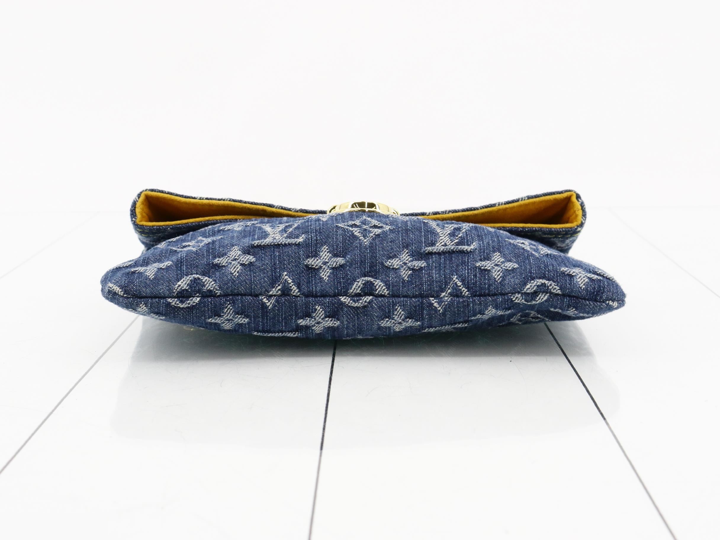 Denim Pochette Plat, Blue — view 3