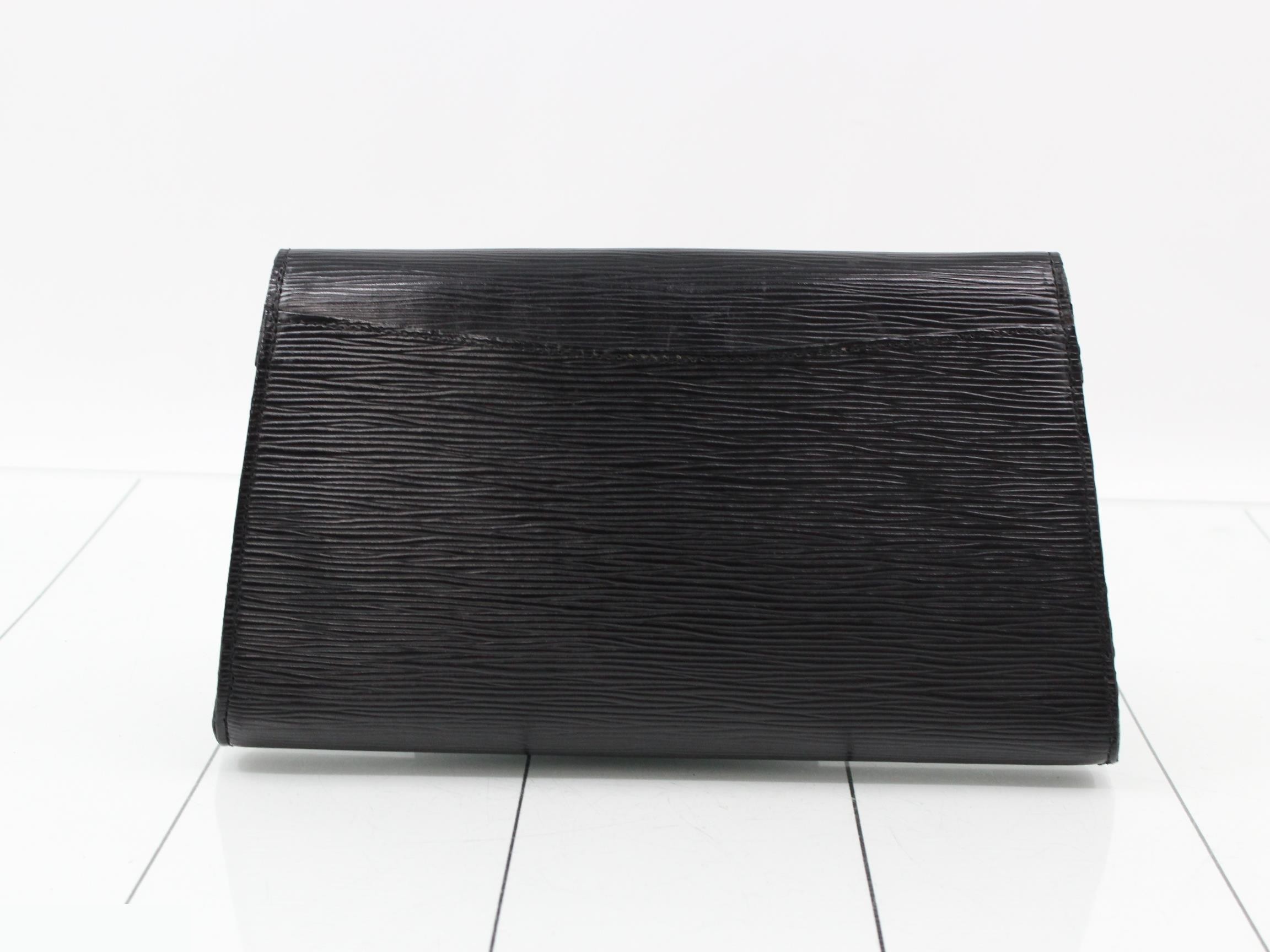 Epi Leather Second Bag — view 2