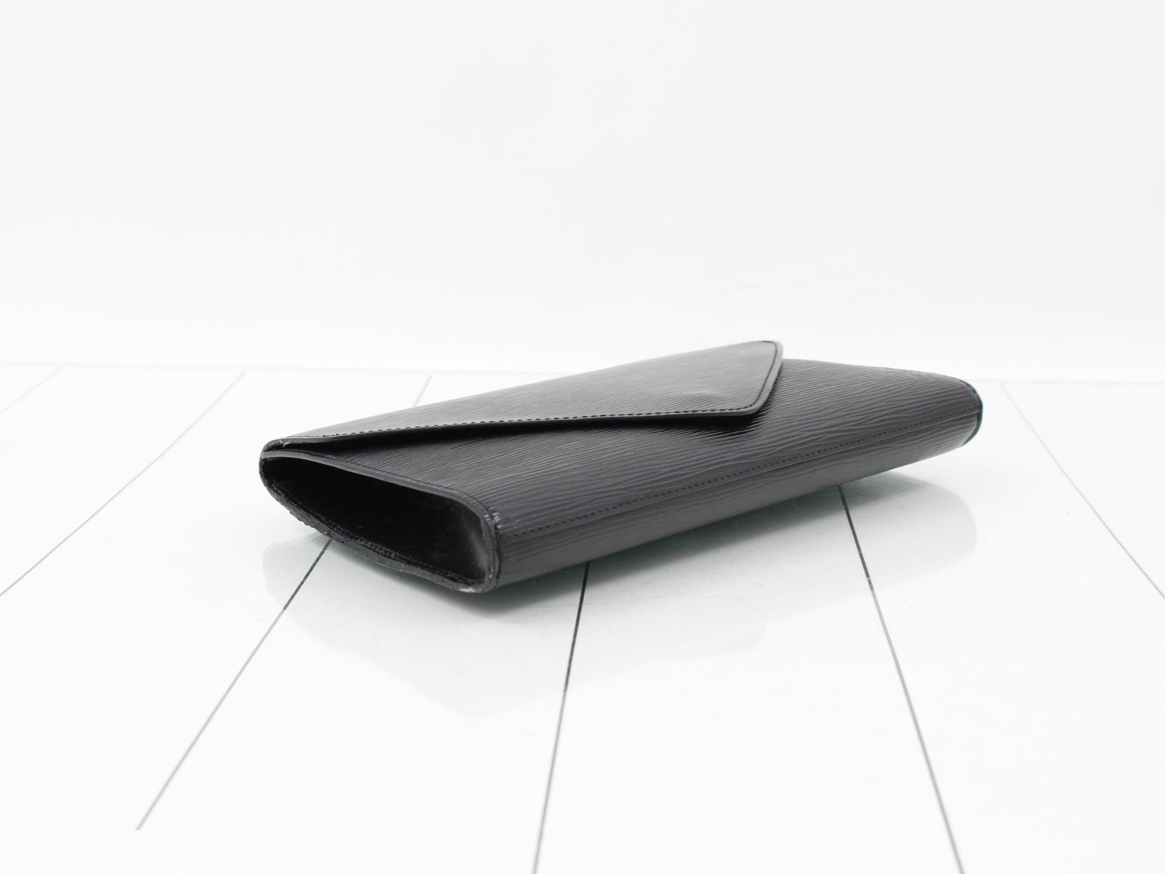 Epi Leather Second Bag — view 5