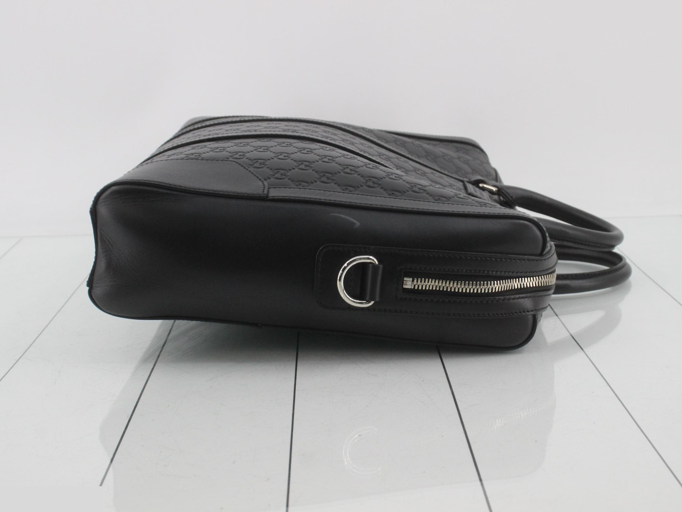handbag — view 3