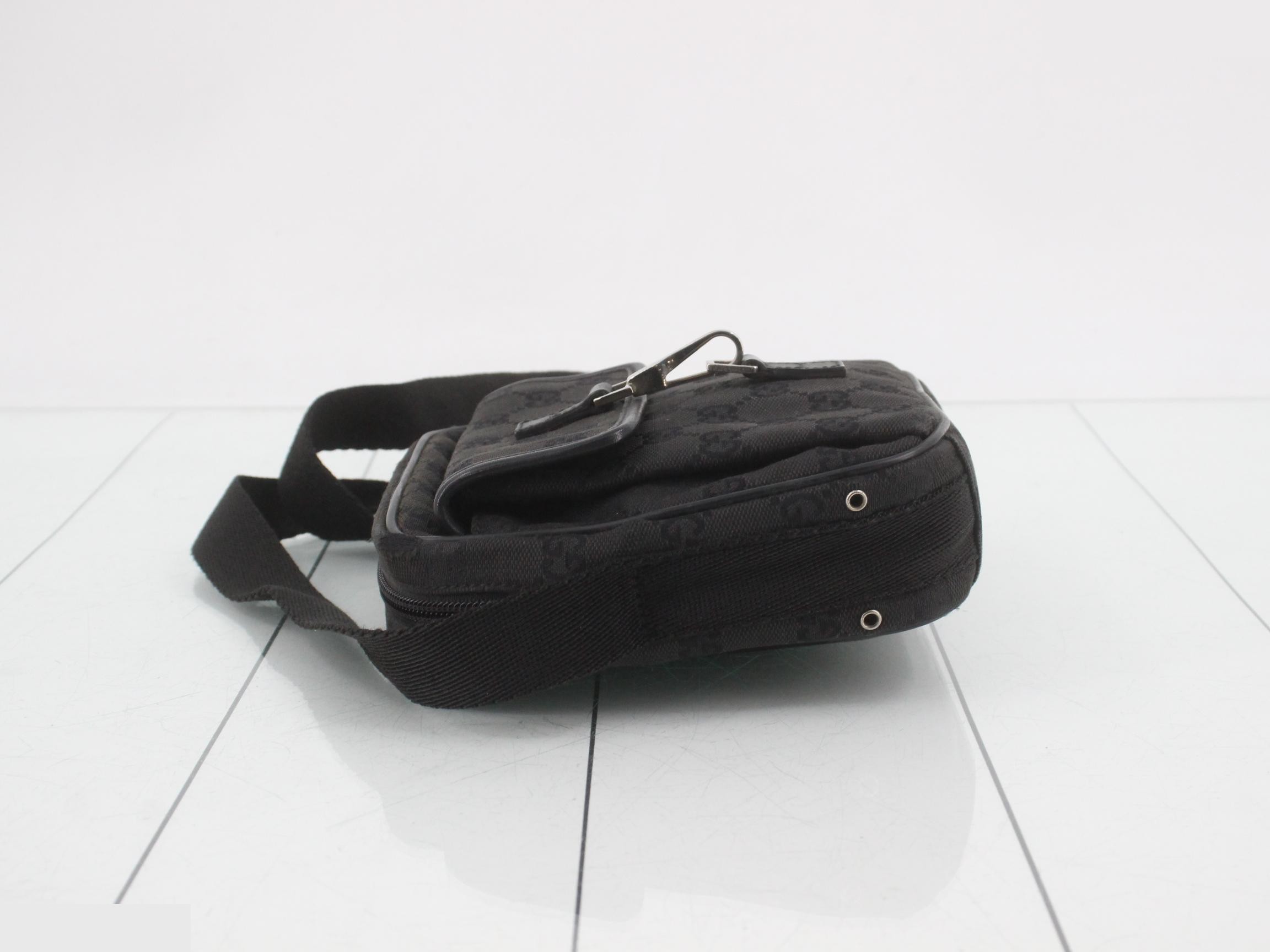 shoulder bag — view 4