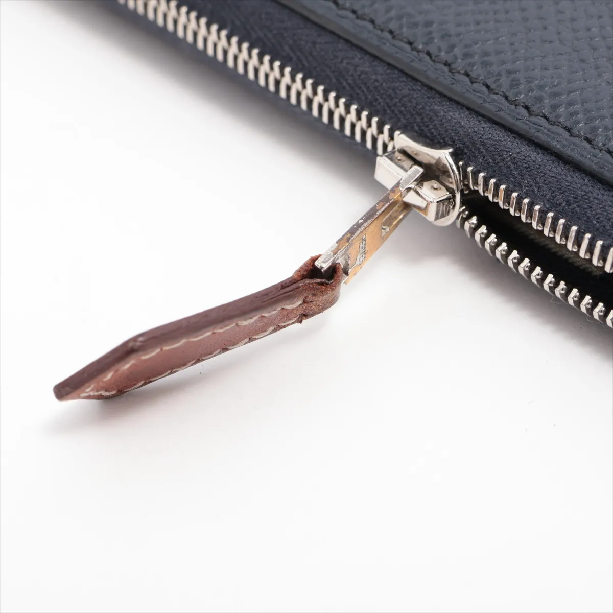 Azap Long Silk In Veau Epsom Round Zip Wallet Navy Silver Hardware A: 2017 — view 9