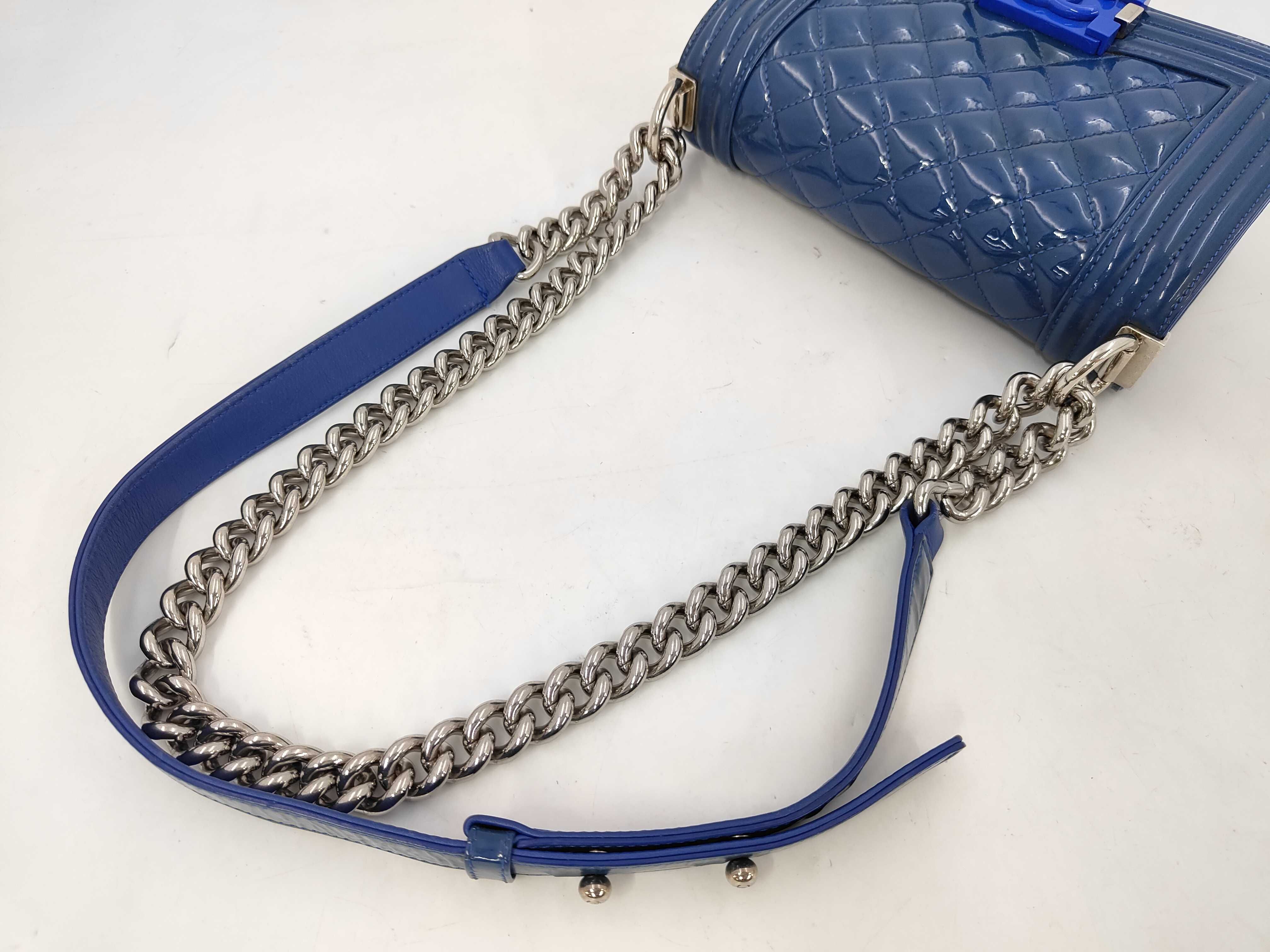 shoulder bag — view 5