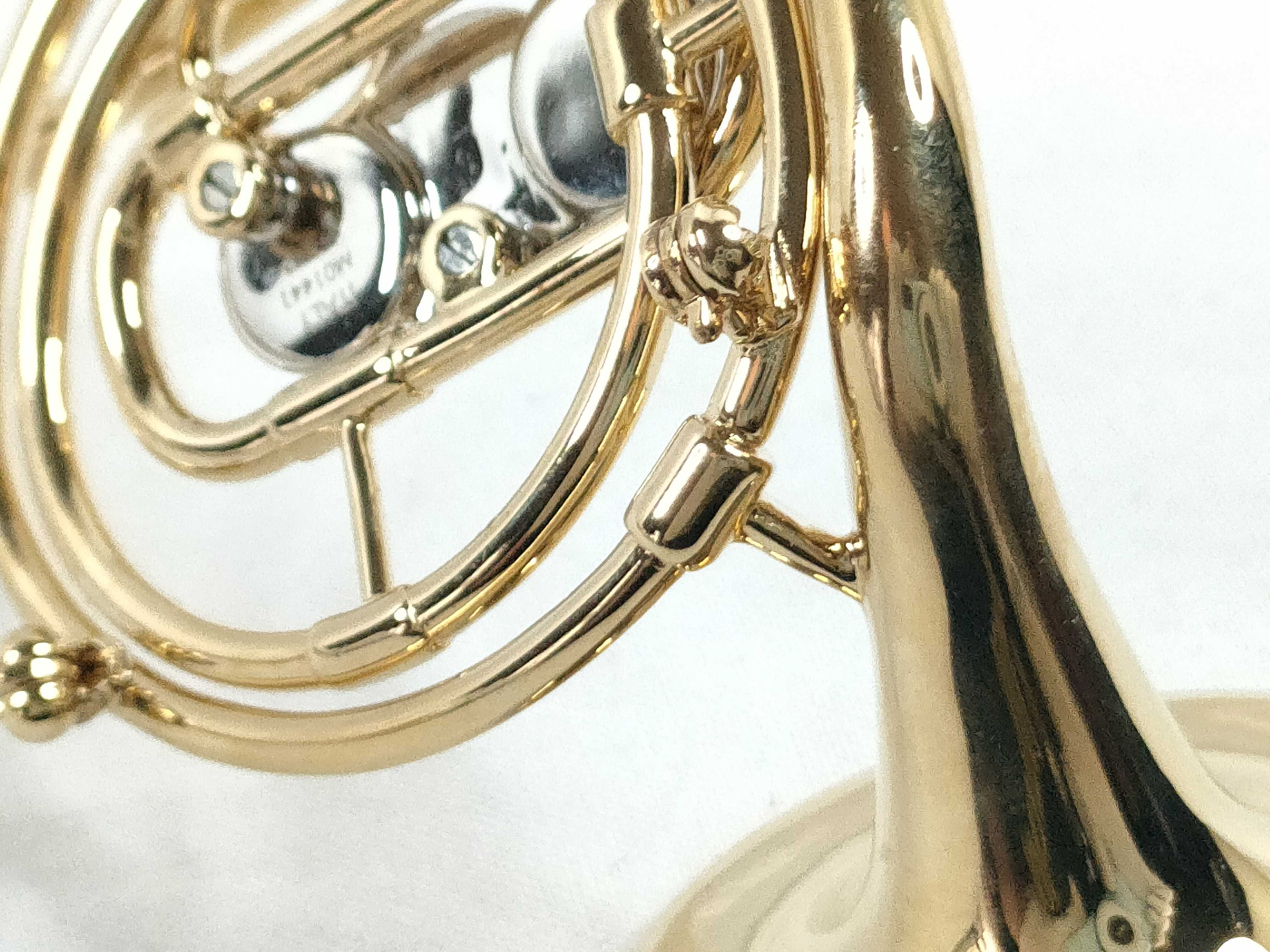 Symphony Brooch, Retail Price ¥229,900, M01441 Charm — view 10
