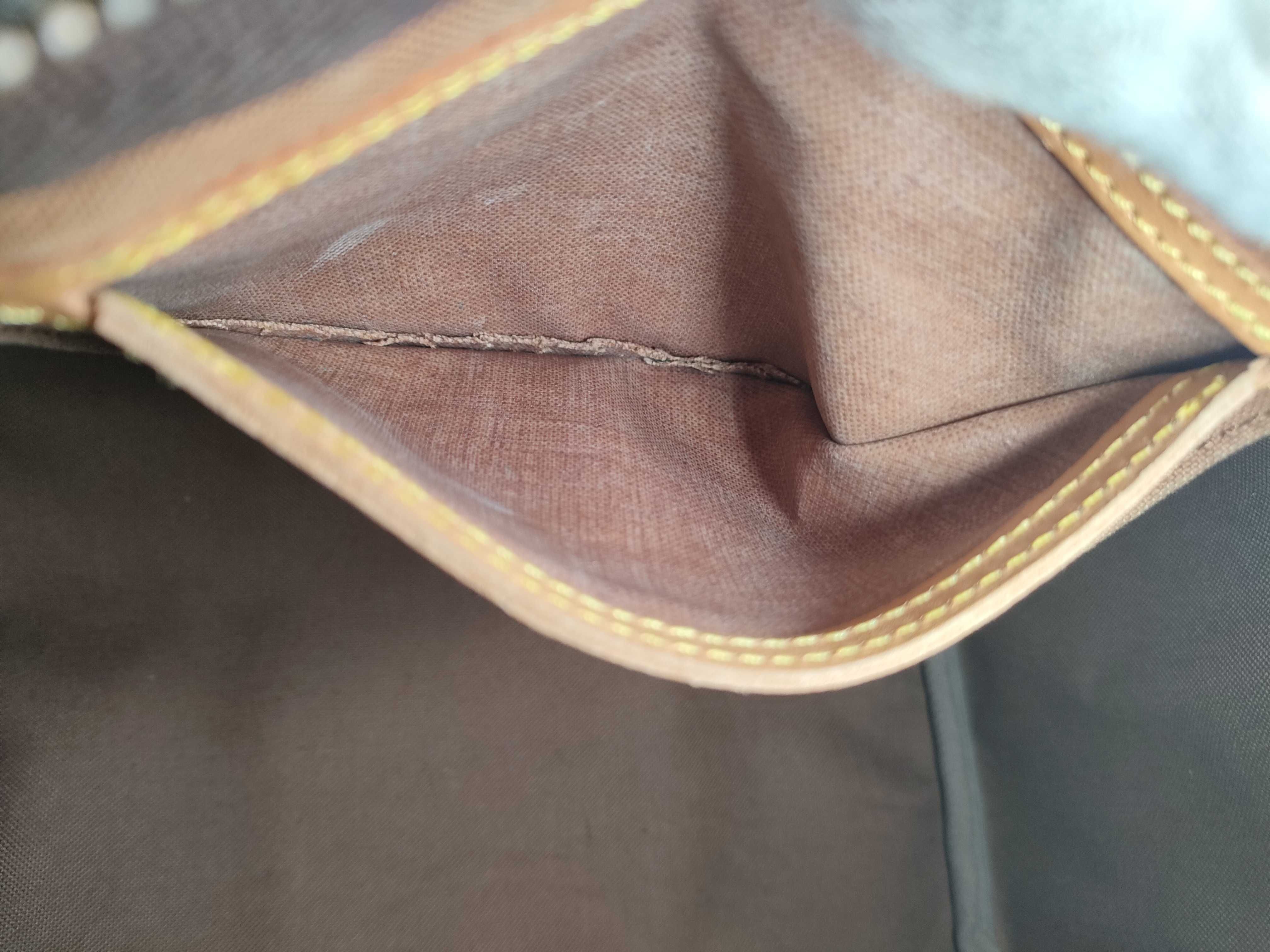 Monogram Louis Vuitton Speedy 25 Monogram Handbag — view 13