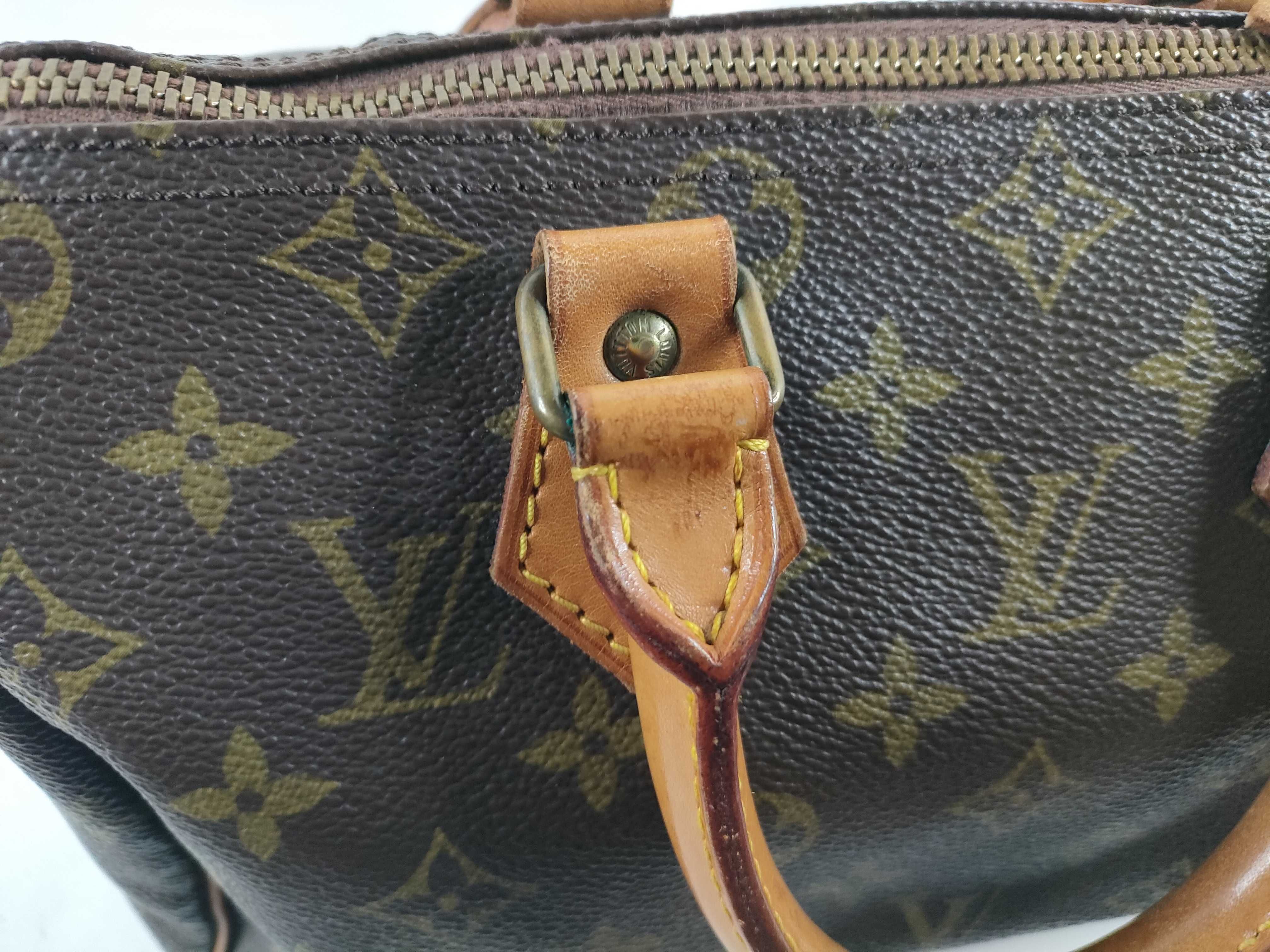 Monogram Louis Vuitton Speedy 25 Monogram Handbag — view 9