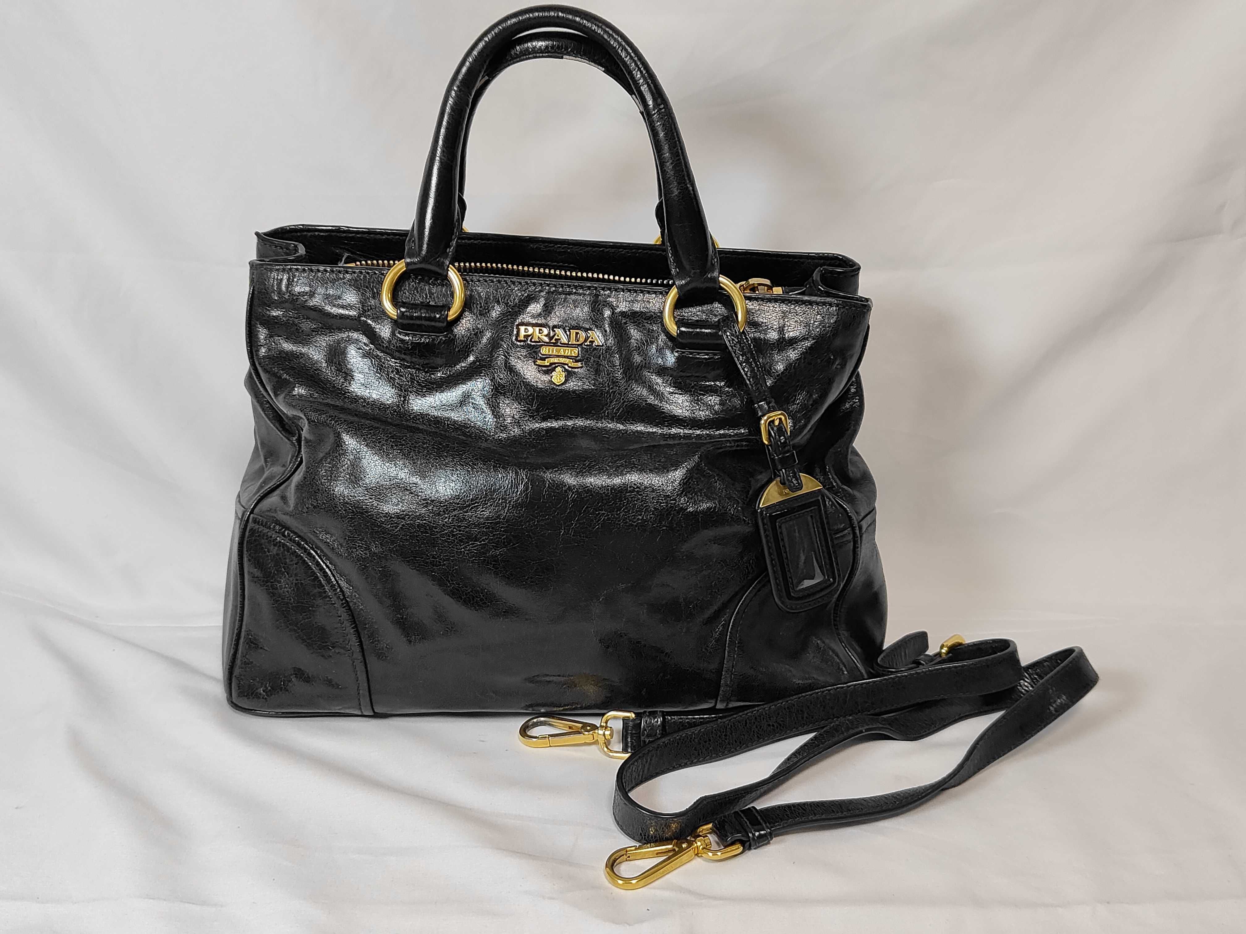 BN2533 Tote Bag with Leather Tag, Vitello Shine Finish, Handbag