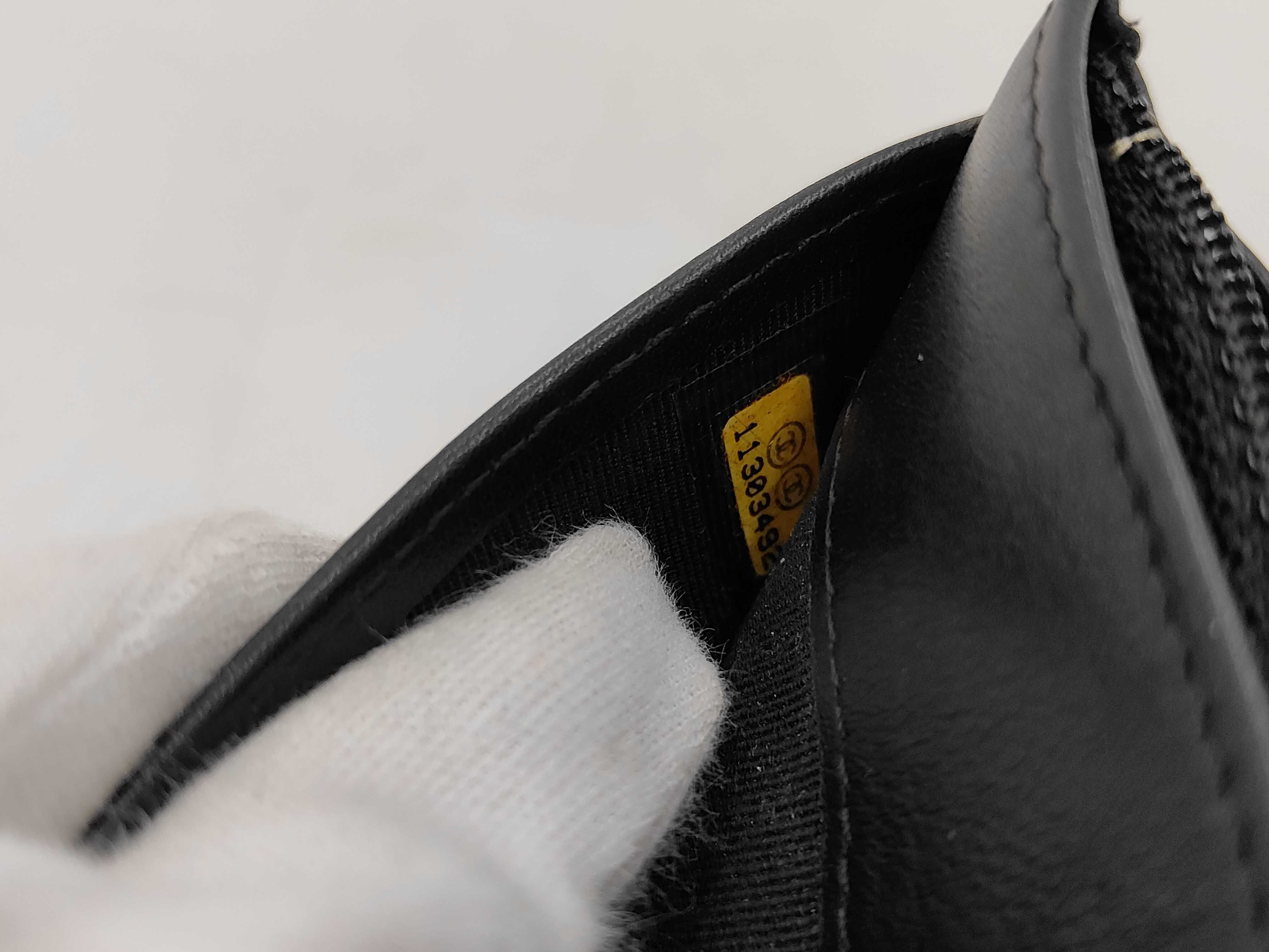 Chevron V-stitch Lambskin Wallet — view 8