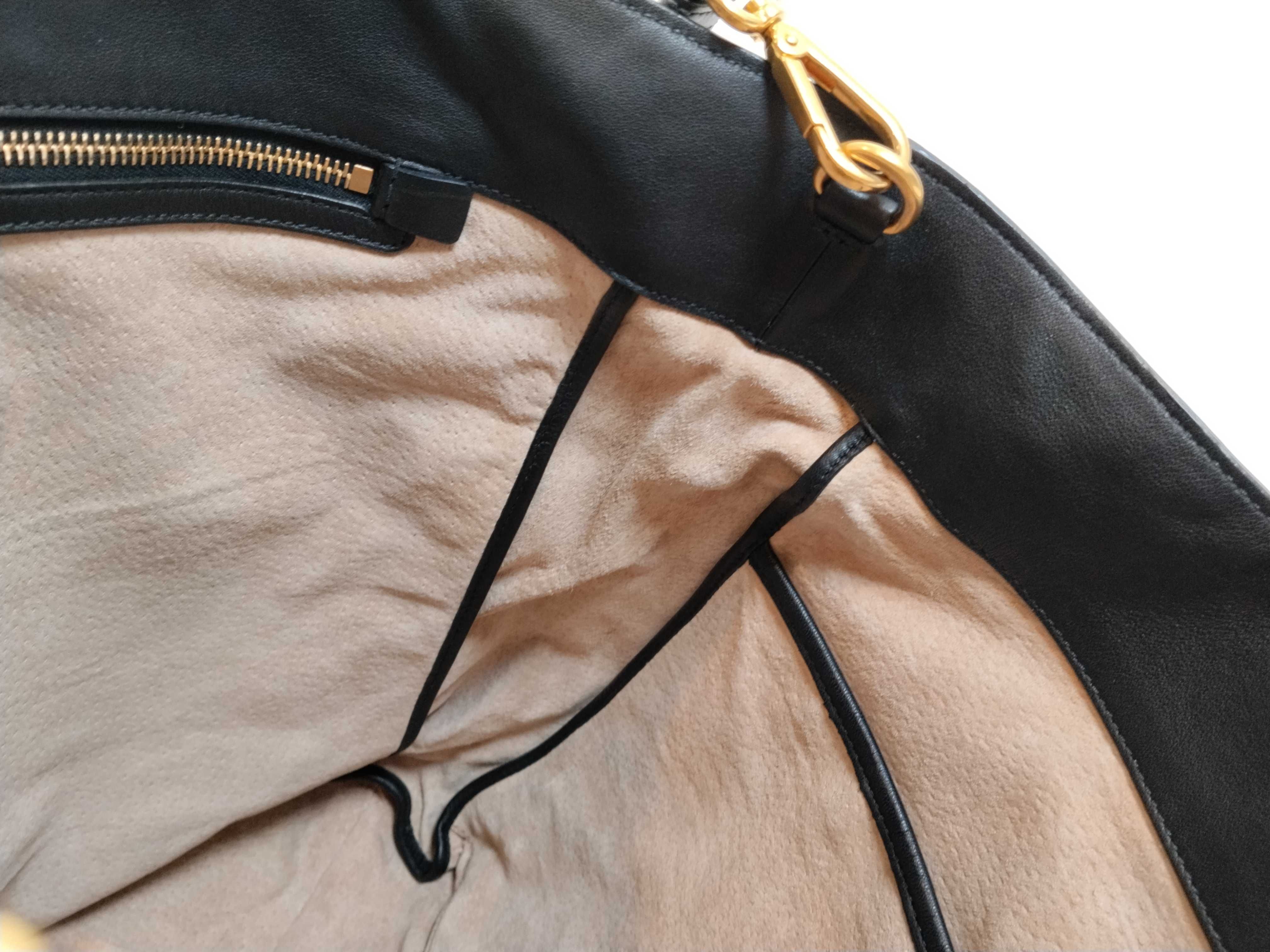 Soft Vitello Daino Shoulder Bag Tote Bag — view 11