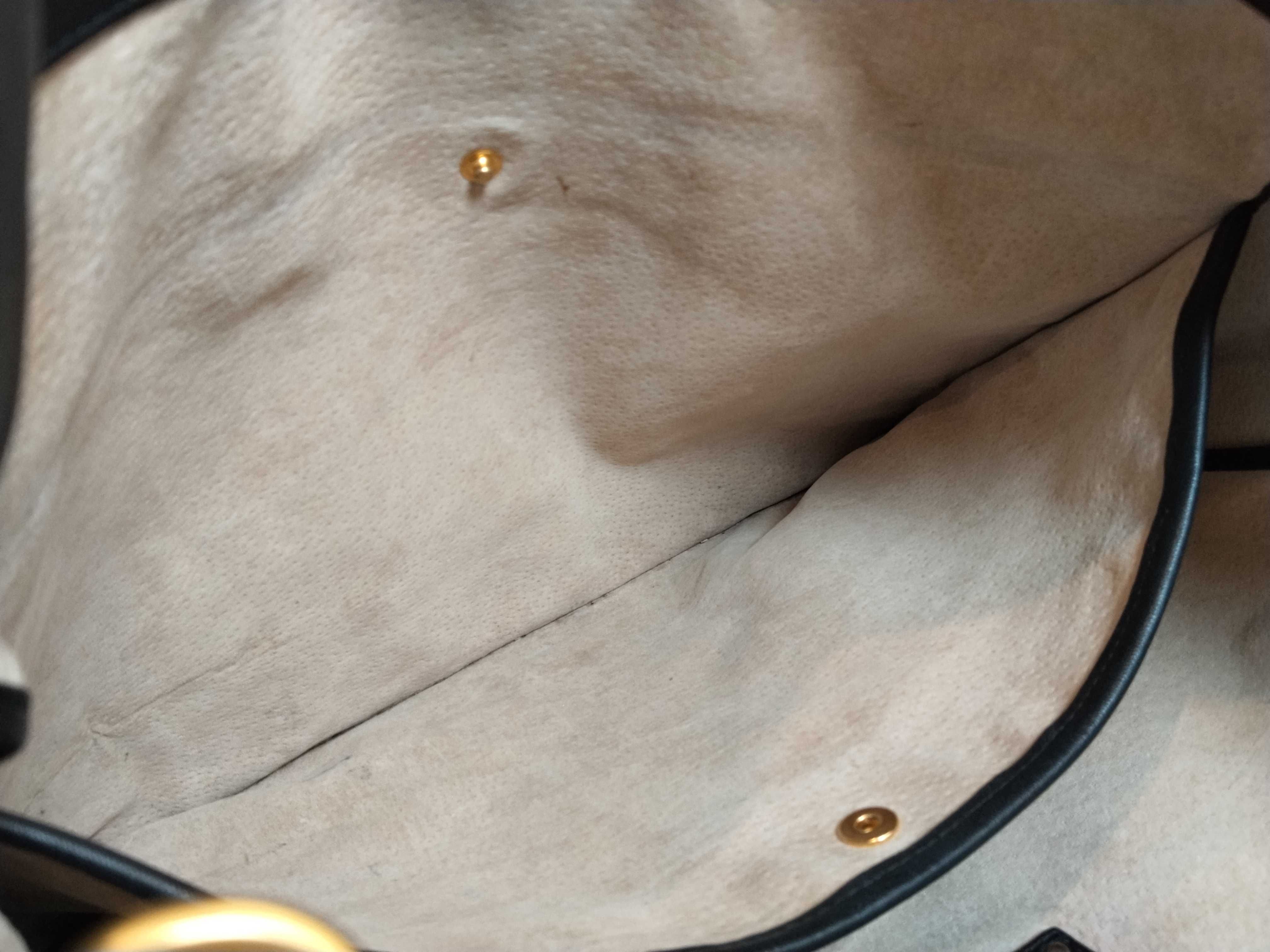 Soft Vitello Daino Shoulder Bag Tote Bag — view 14
