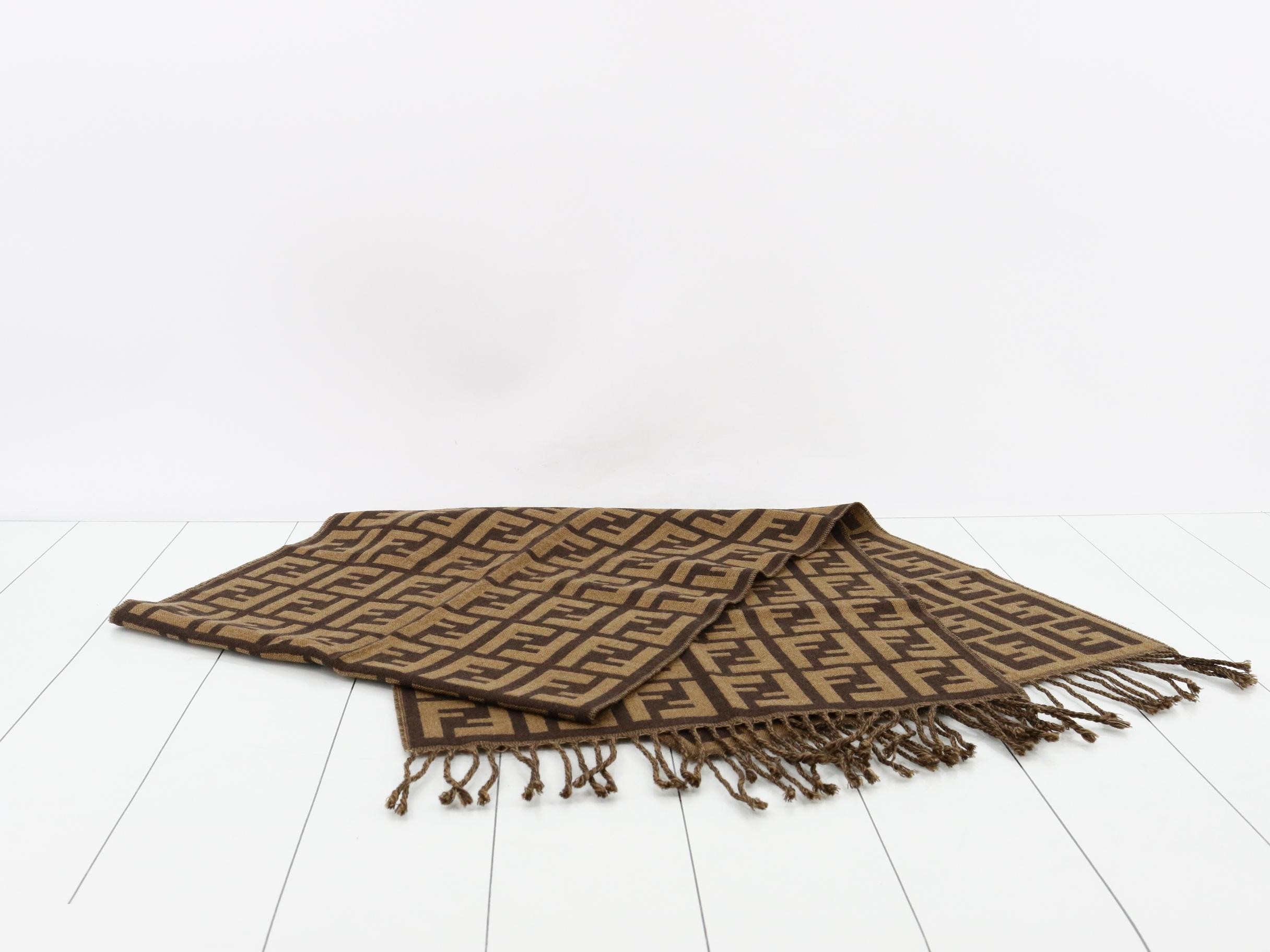 Zucca Scarf, Brown — view 3