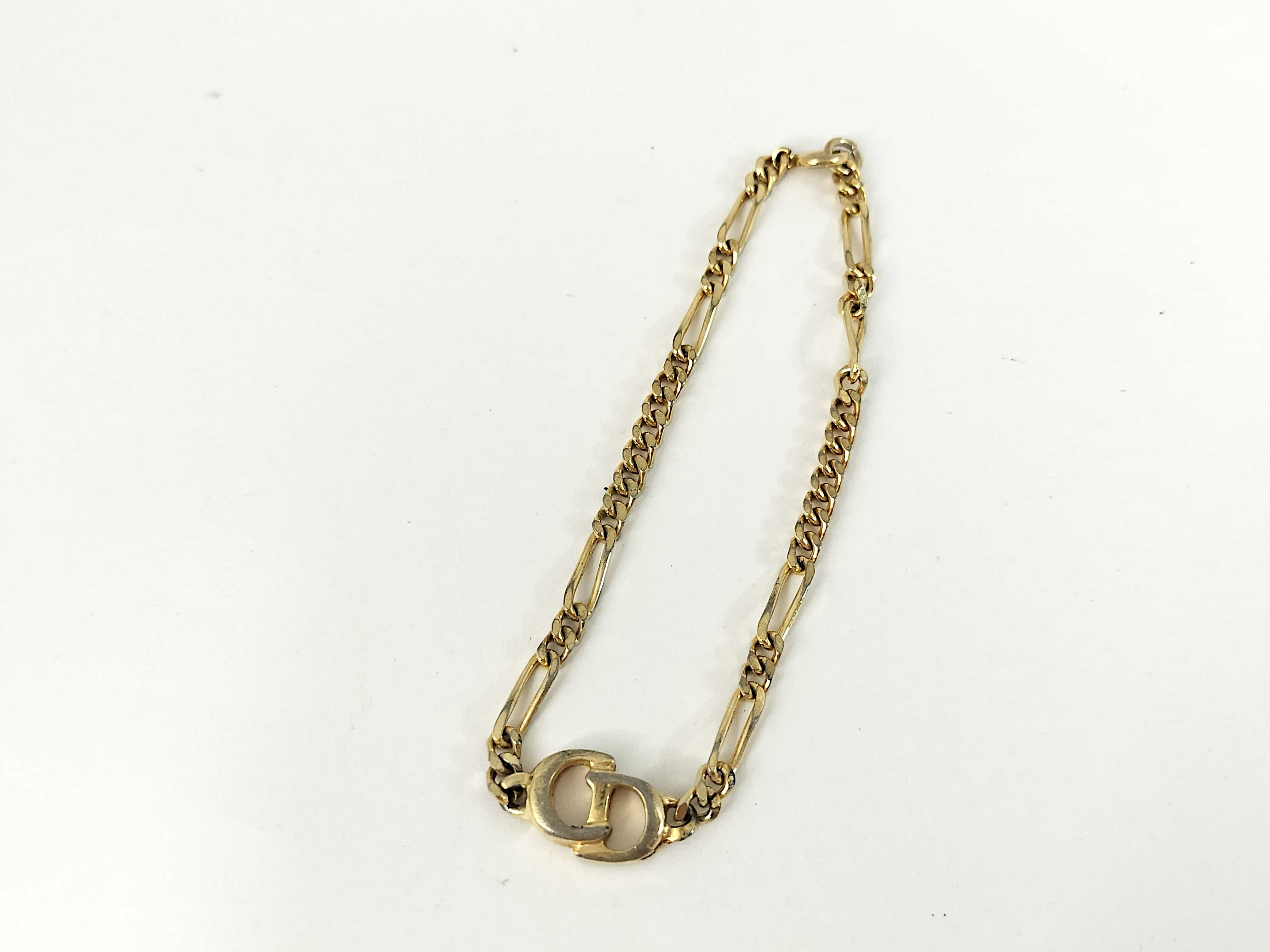 bracelet, bangle