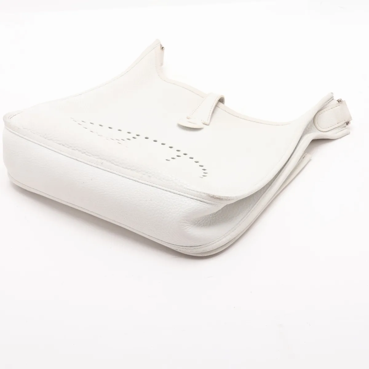 Evelyne II 29 PM Taurillon Clemence White Silver Hardware L: 2008 — view 3