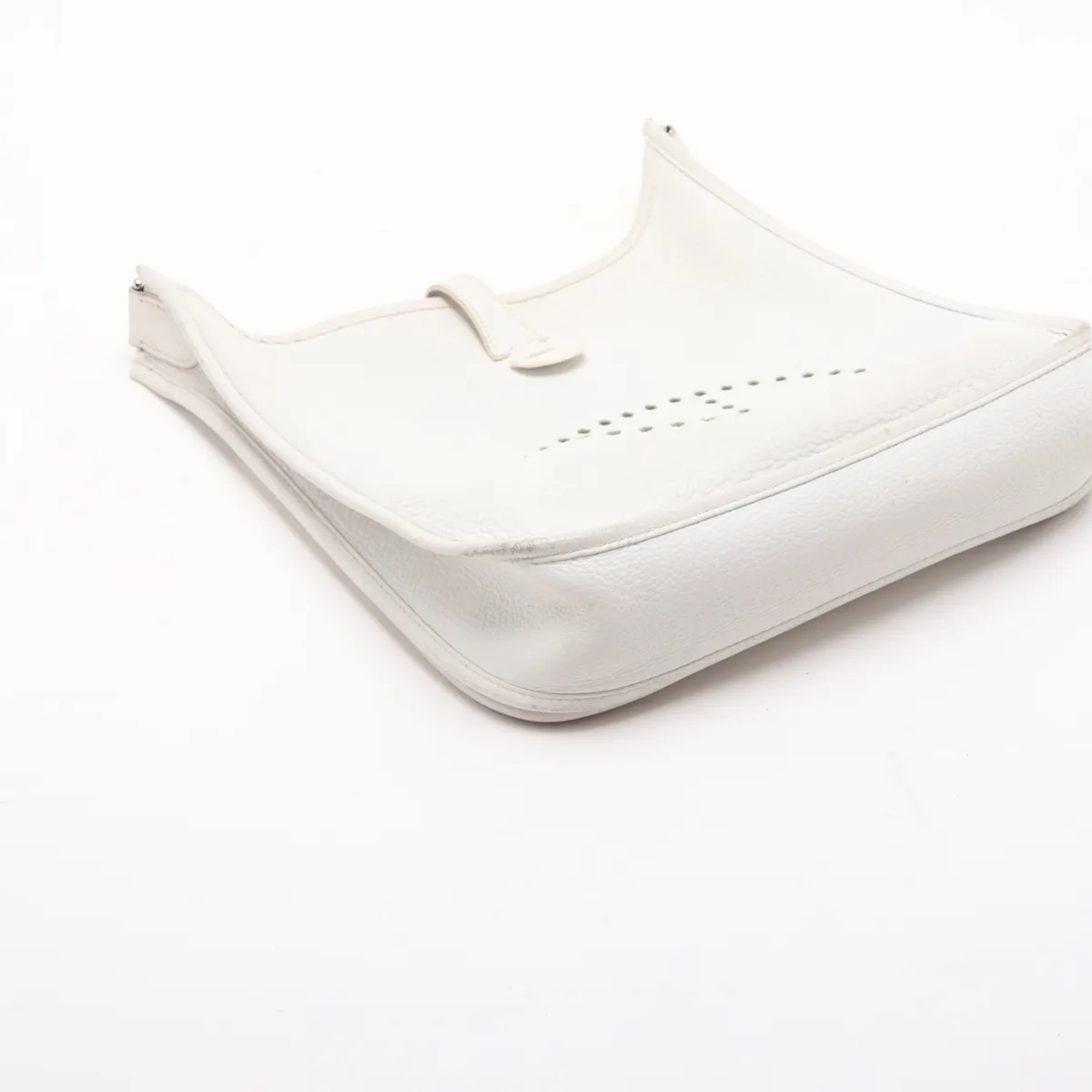 Evelyne II 29 PM Taurillon Clemence White Silver Hardware L: 2008 — view 4