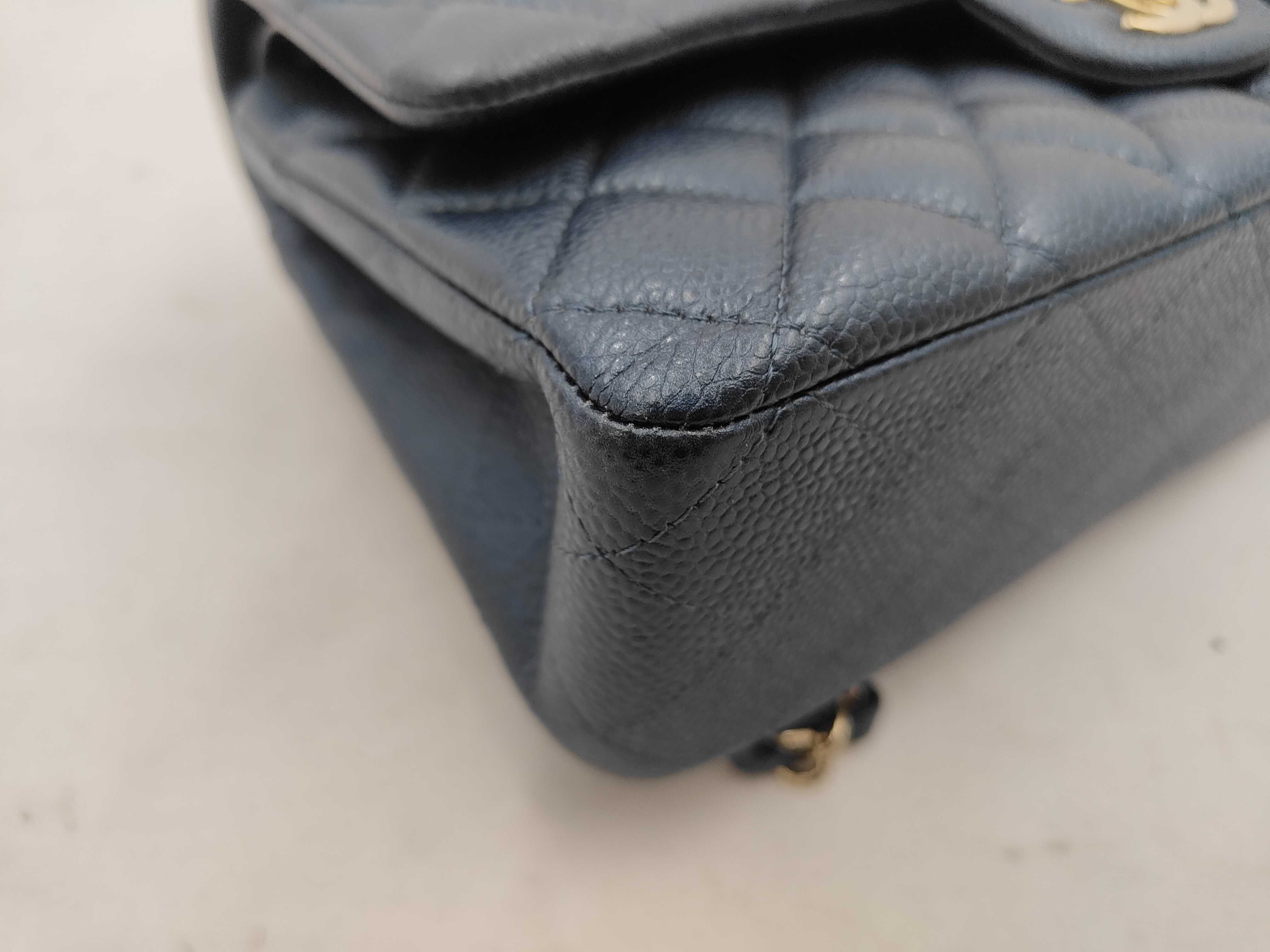 Matelassé 25 Double Flap Chain Shoulder Bag, Caviar Metallic Blue — view 6