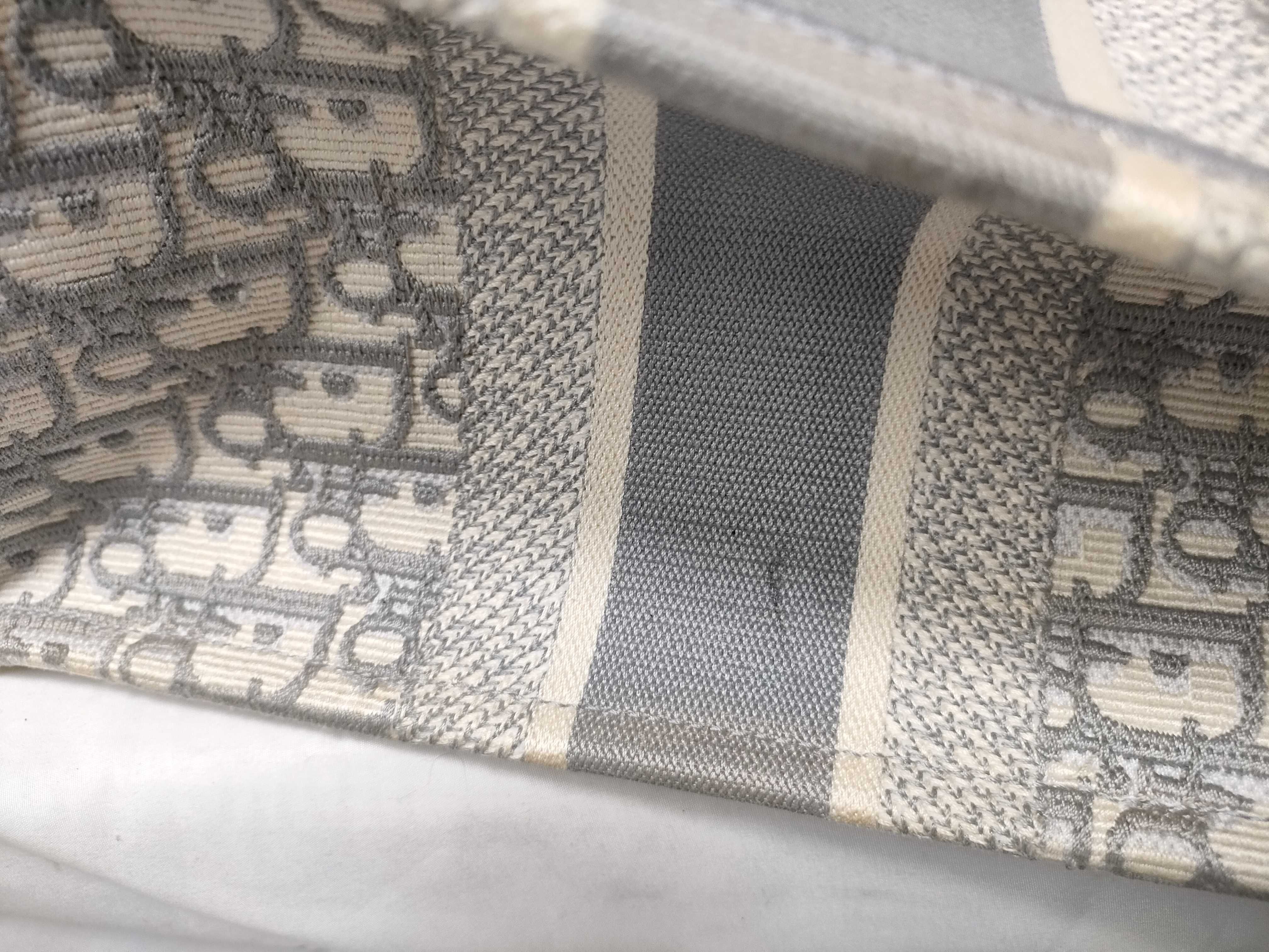 Oblique Book Tote Medium Tote Bag — view 10