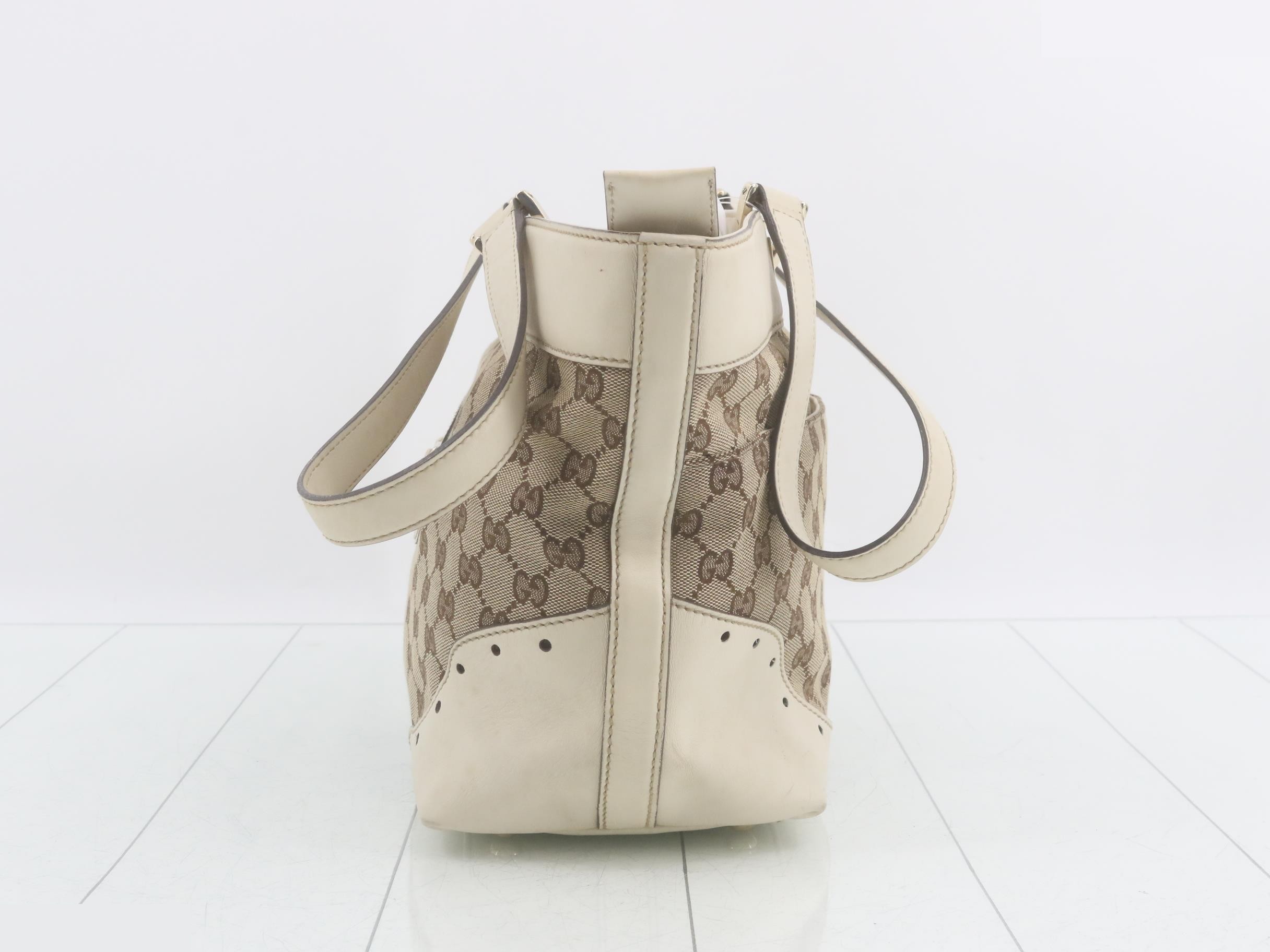 GG Canvas Horsebit Shoulder Bag — view 3