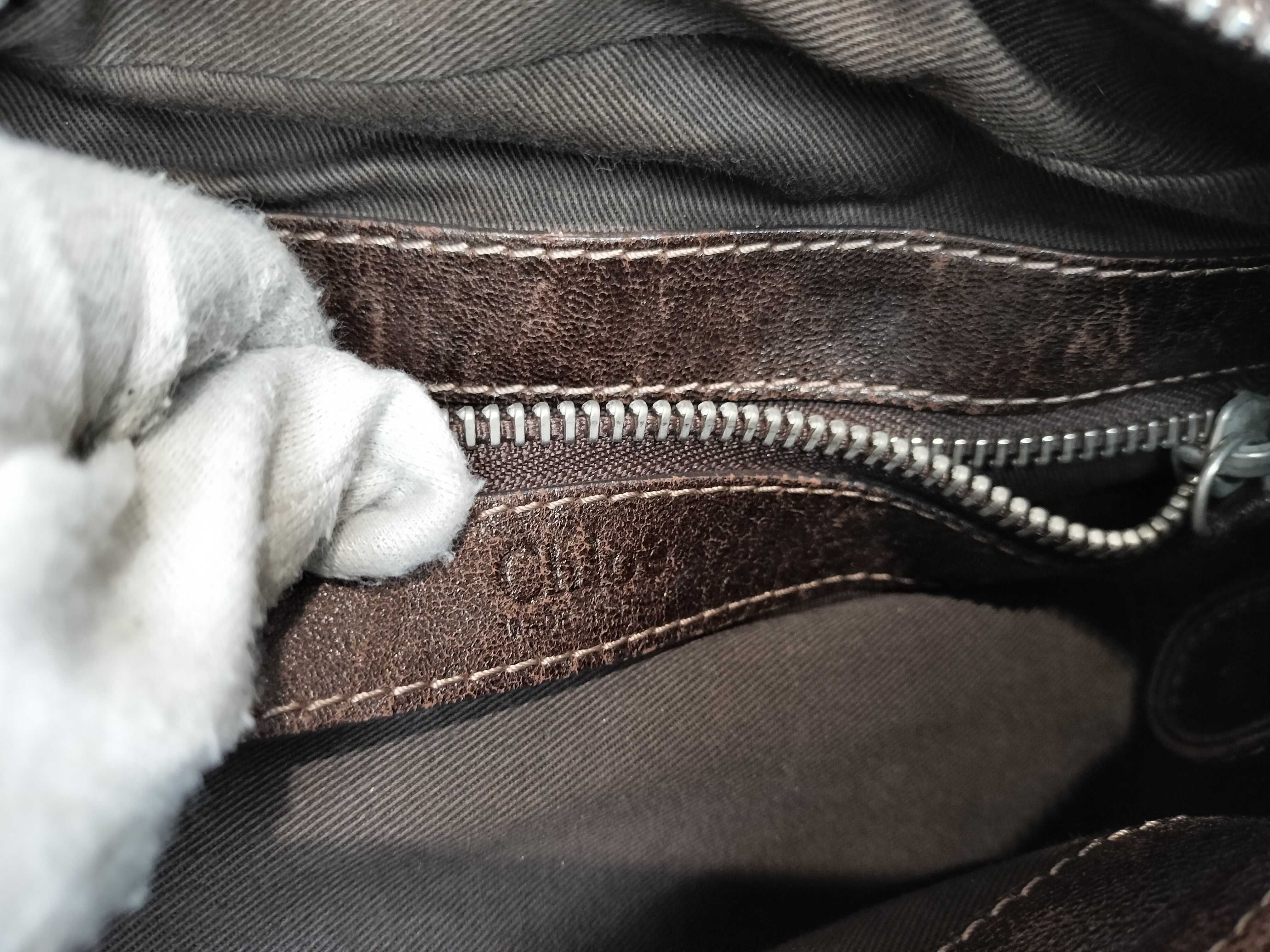 Paddington handbag with padlock and key — view 12
