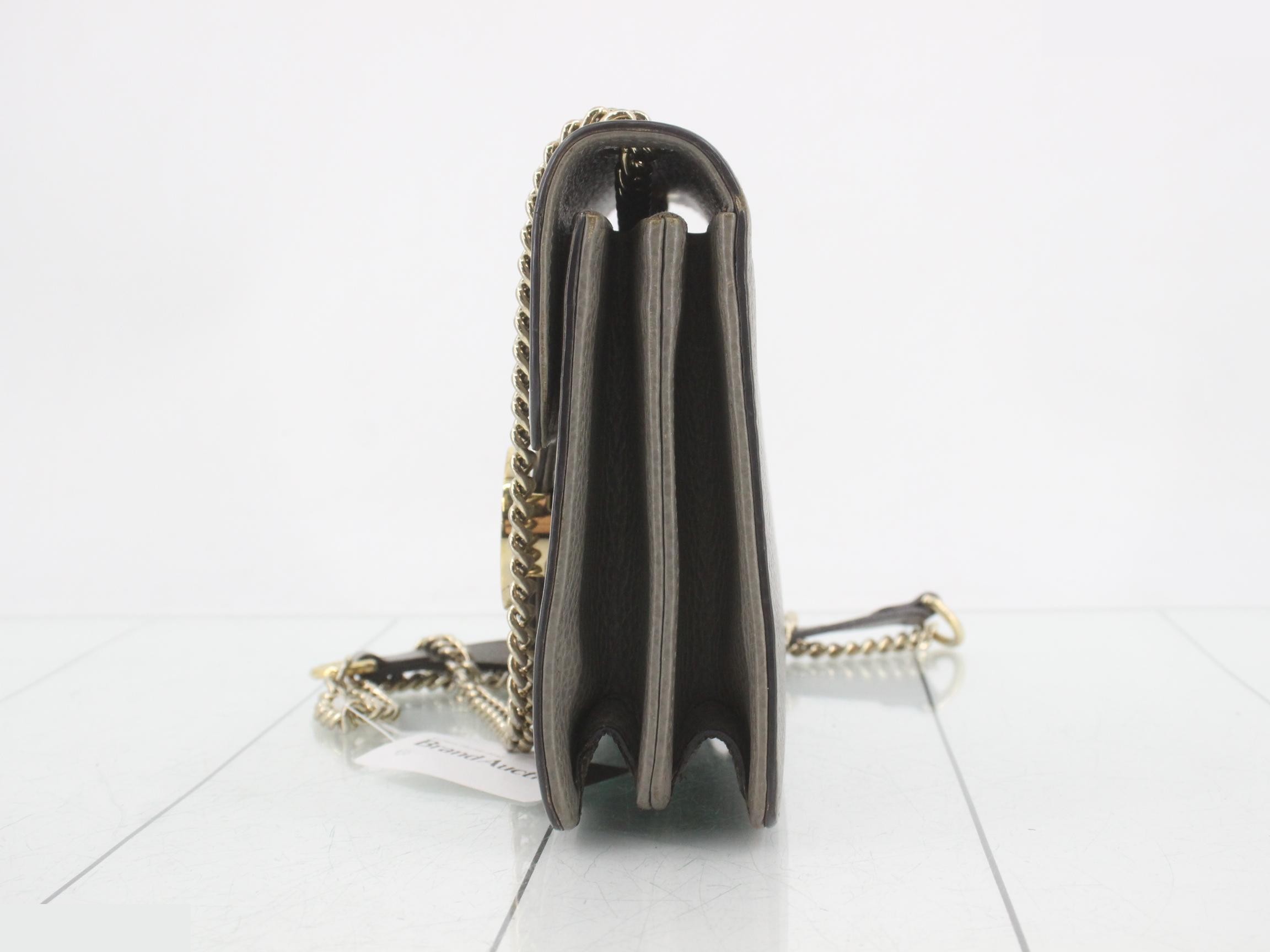 Interlocking GG Grey Leather Chain Shoulder Bag — view 3