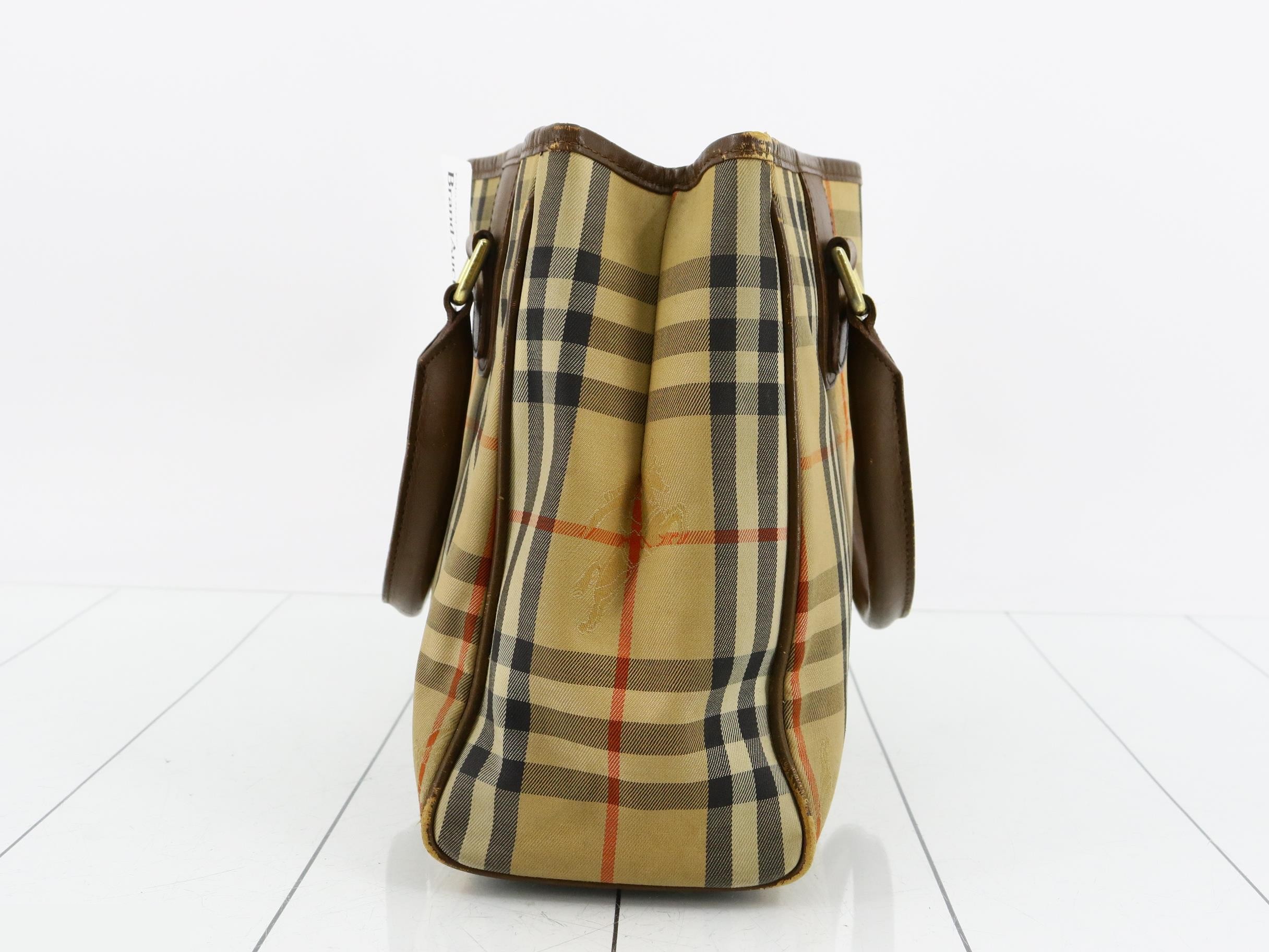 handbag — view 3