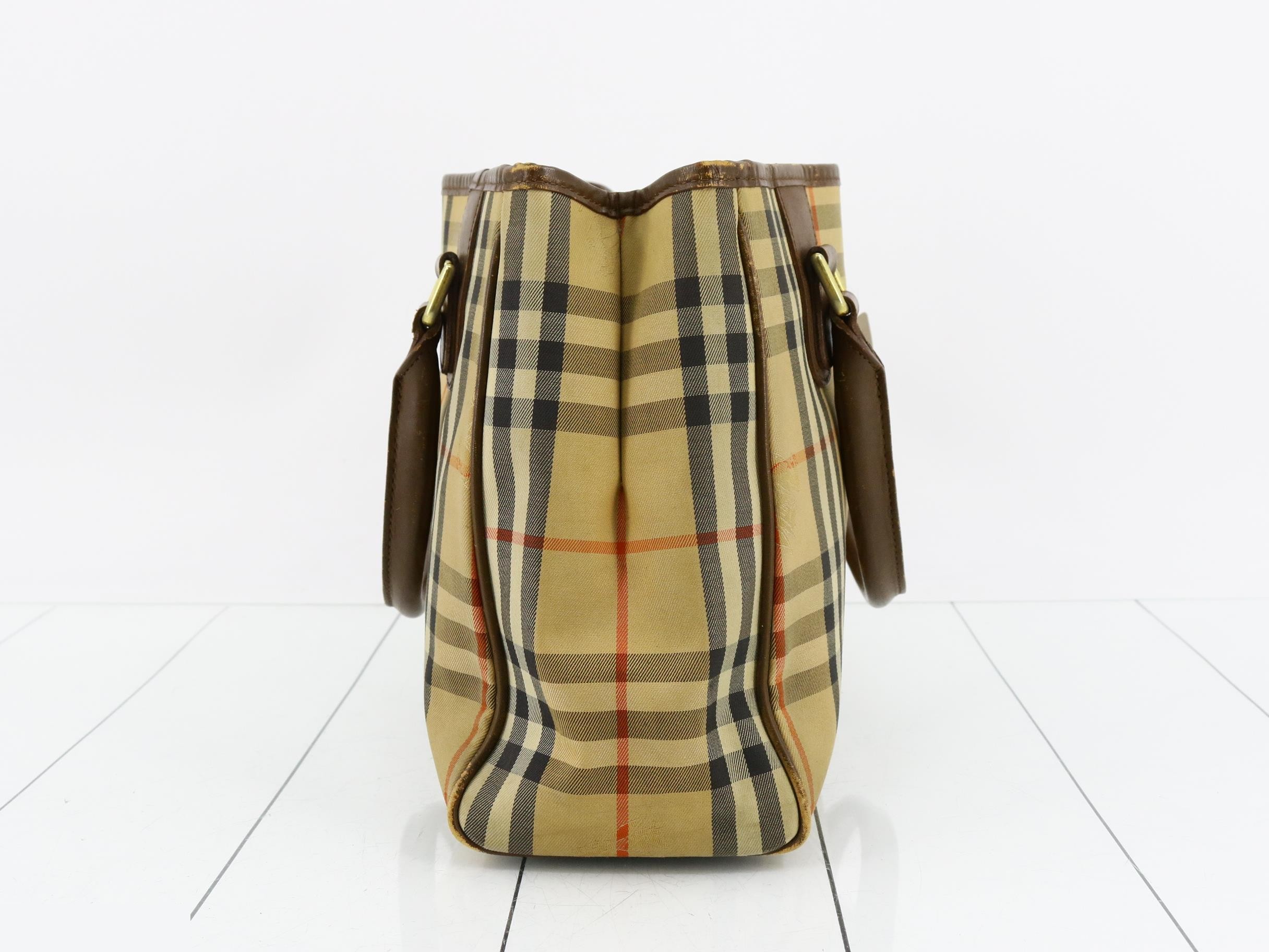 handbag — view 4