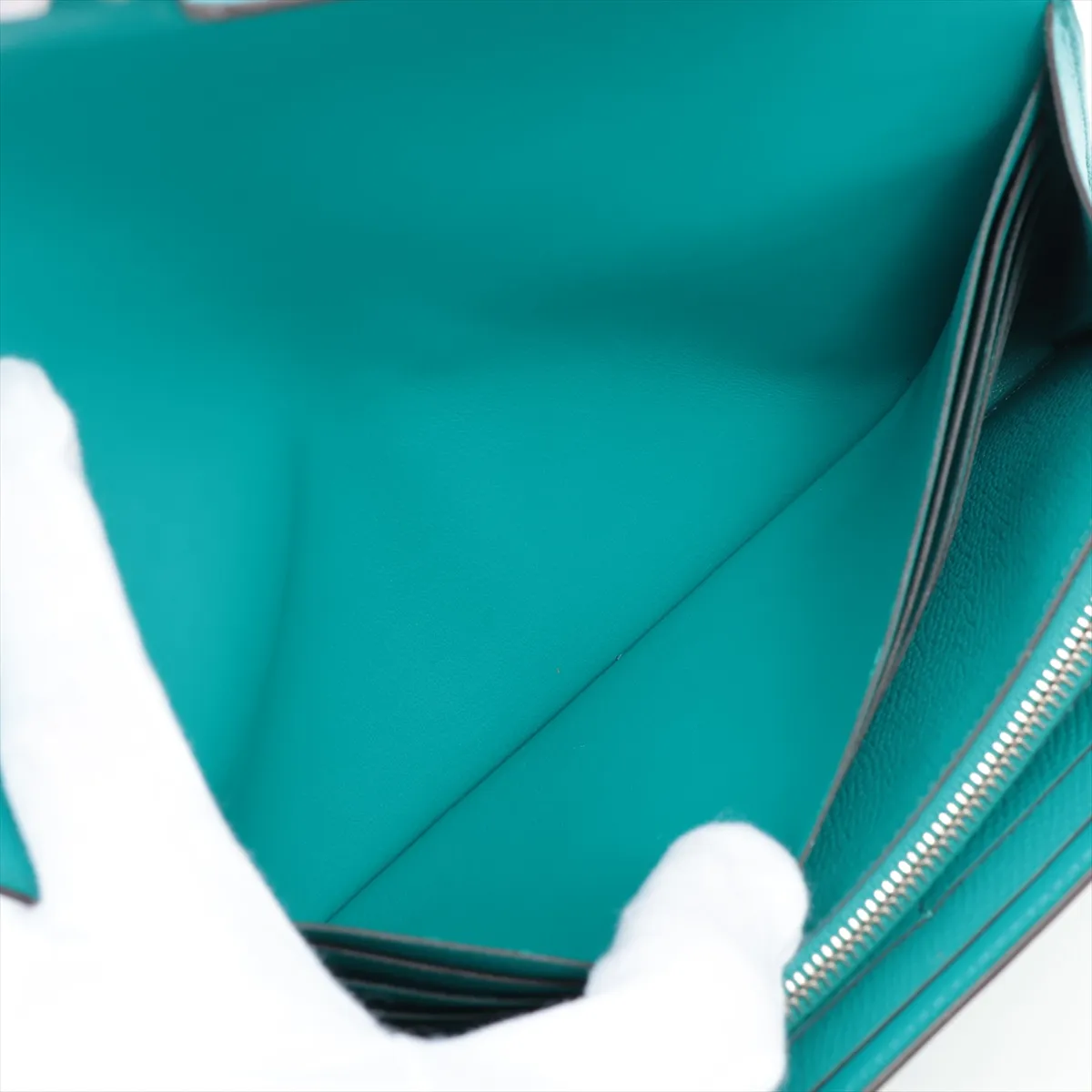 Constance Long Wallet, Veau Epsom Leather, Vert Verone, Silver Hardware, X: 2016 — view 5